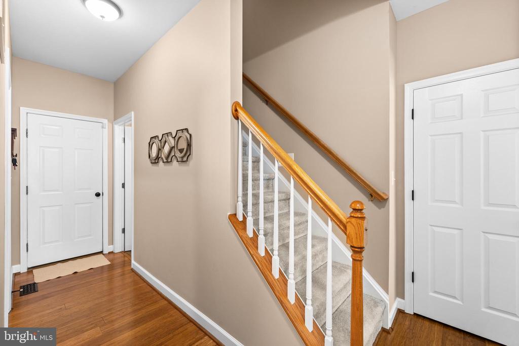 10202 SPRING CREEK DR, SPOTSYLVANIA, Virginia 22553, 4 Bedrooms Bedrooms, ,3 BathroomsBathrooms,Residential,10202 SPRING CREEK DR,VASP2038662 MLS # VASP2038662