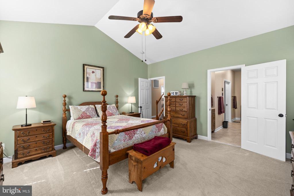 10202 SPRING CREEK DR, SPOTSYLVANIA, Virginia 22553, 4 Bedrooms Bedrooms, ,3 BathroomsBathrooms,Residential,10202 SPRING CREEK DR,VASP2038662 MLS # VASP2038662