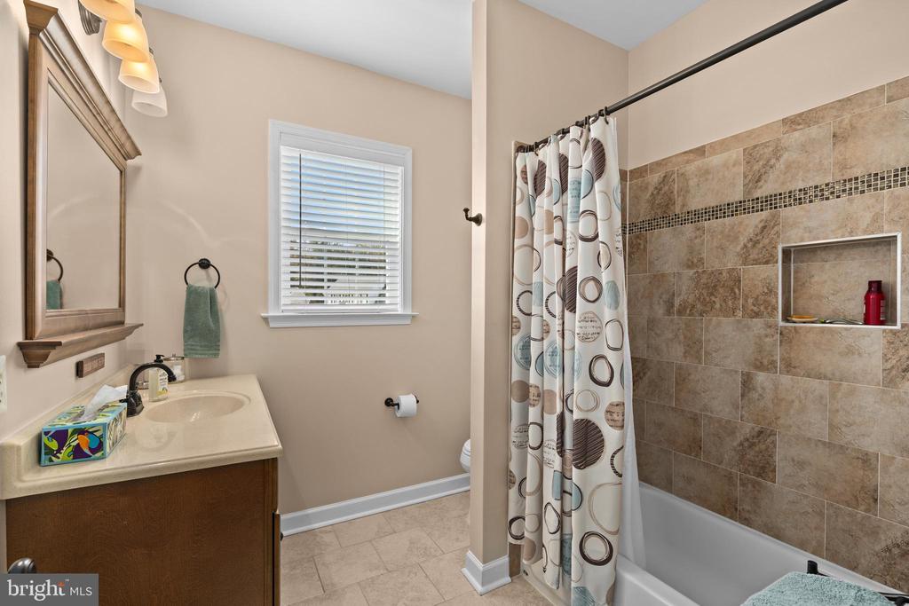 10202 SPRING CREEK DR, SPOTSYLVANIA, Virginia 22553, 4 Bedrooms Bedrooms, ,3 BathroomsBathrooms,Residential,10202 SPRING CREEK DR,VASP2038662 MLS # VASP2038662