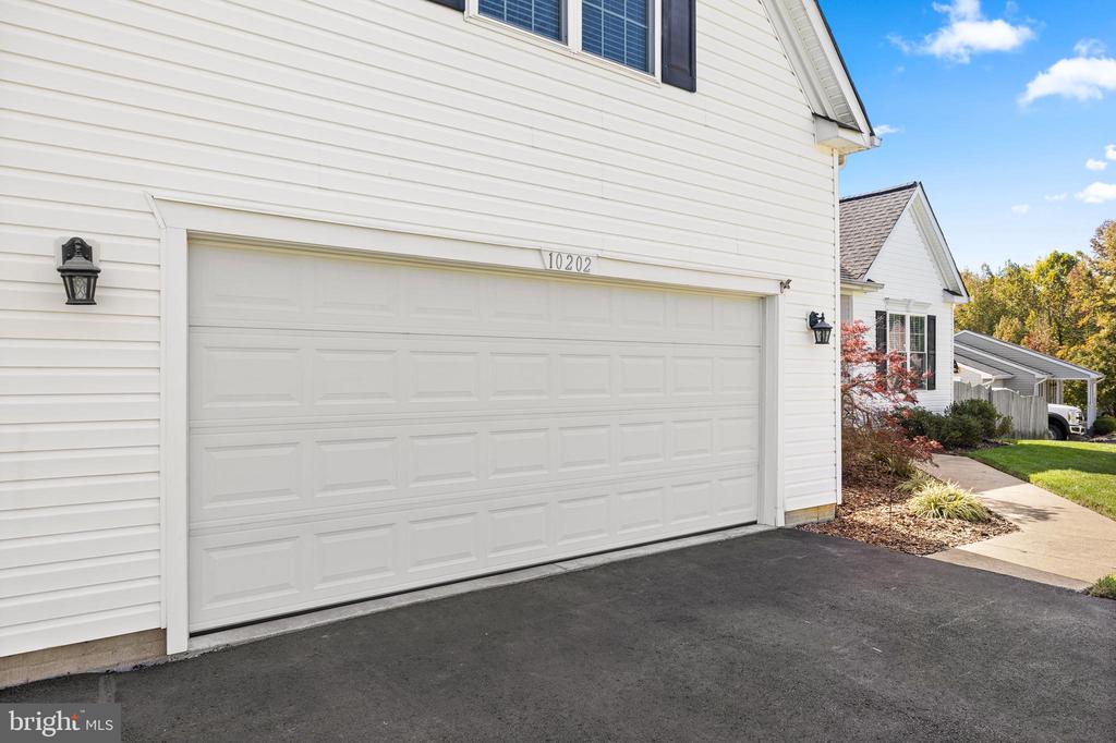 10202 SPRING CREEK DR, SPOTSYLVANIA, Virginia 22553, 4 Bedrooms Bedrooms, ,3 BathroomsBathrooms,Residential,10202 SPRING CREEK DR,VASP2038662 MLS # VASP2038662