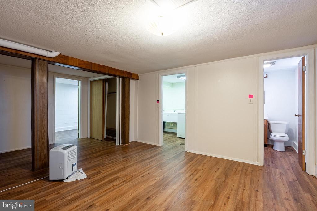 25 WOODLAND PARK DR, LURAY, Virginia 22835, 4 Bedrooms Bedrooms, ,2 BathroomsBathrooms,Residential,25 WOODLAND PARK DR,VAPA2006212 MLS # VAPA2006212