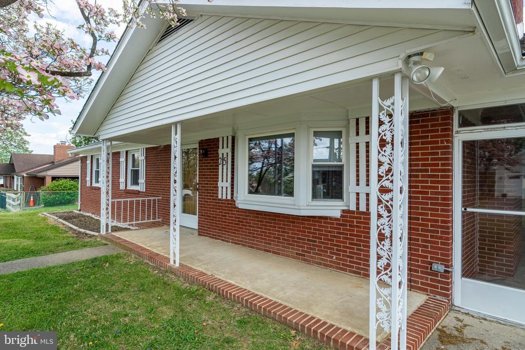 25 WOODLAND PARK DR, LURAY, Virginia 22835, 4 Bedrooms Bedrooms, ,2 BathroomsBathrooms,Residential,25 WOODLAND PARK DR,VAPA2006212 MLS # VAPA2006212