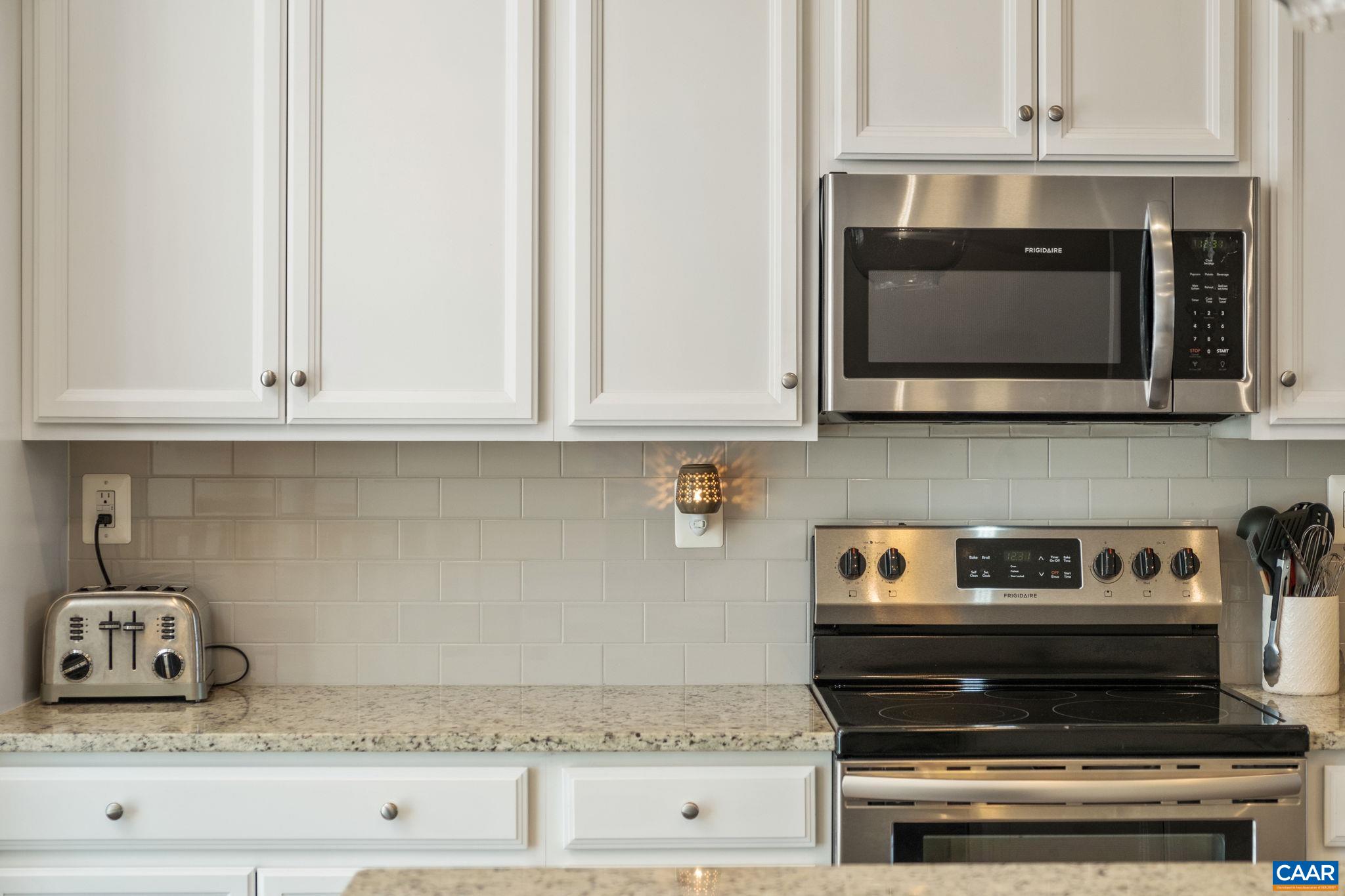 Tile backsplash sparkles!