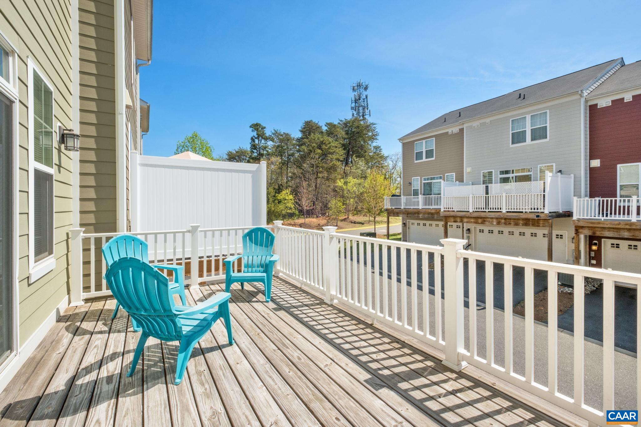 523 CADDY ALLEY, CHARLOTTESVILLE, Virginia 22911, 3 Bedrooms Bedrooms, ,3 BathroomsBathrooms,Residential,523 CADDY ALLEY,675760 MLS # 675760