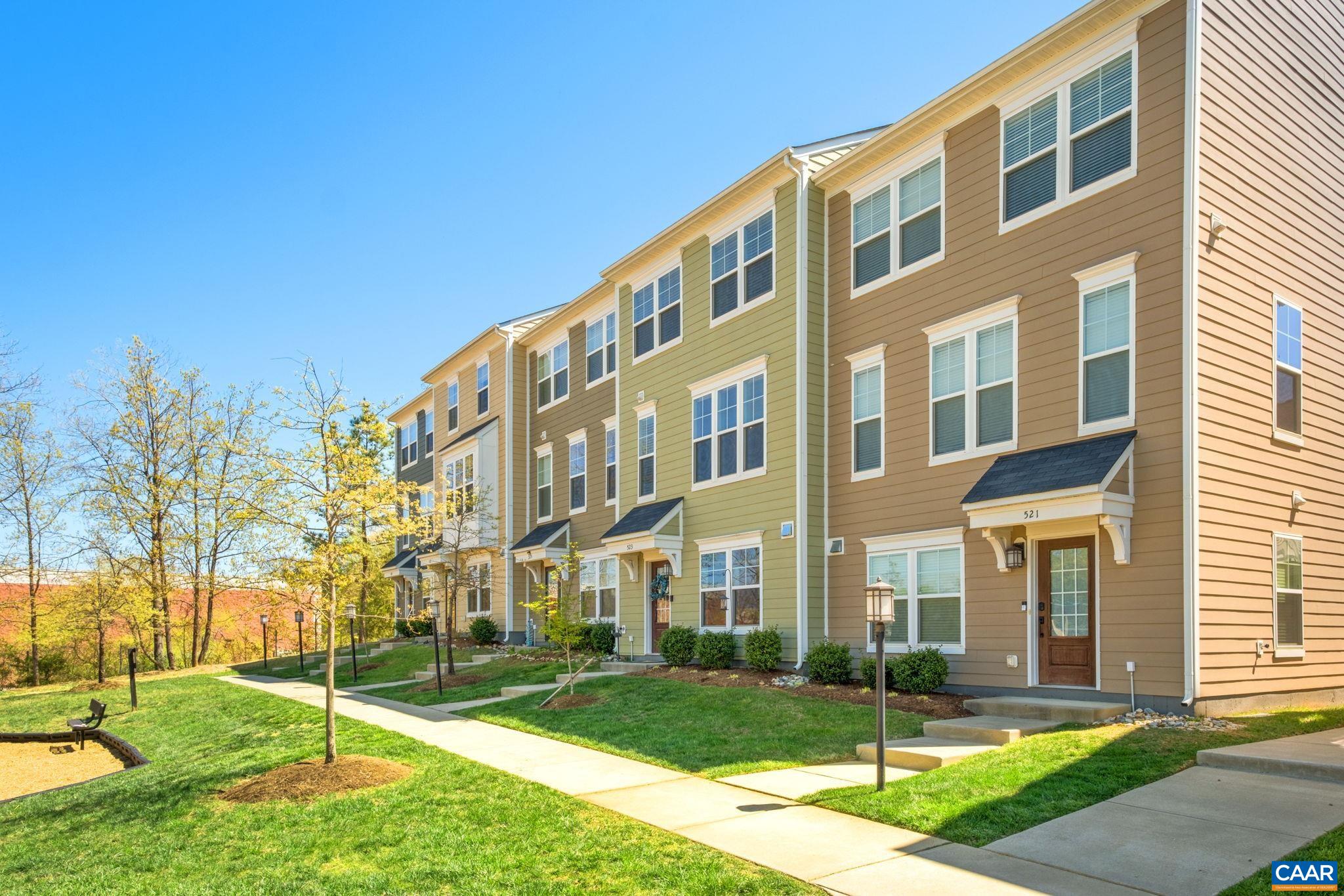 523 CADDY ALLEY, CHARLOTTESVILLE, Virginia 22911, 3 Bedrooms Bedrooms, ,3 BathroomsBathrooms,Residential,523 CADDY ALLEY,675760 MLS # 675760