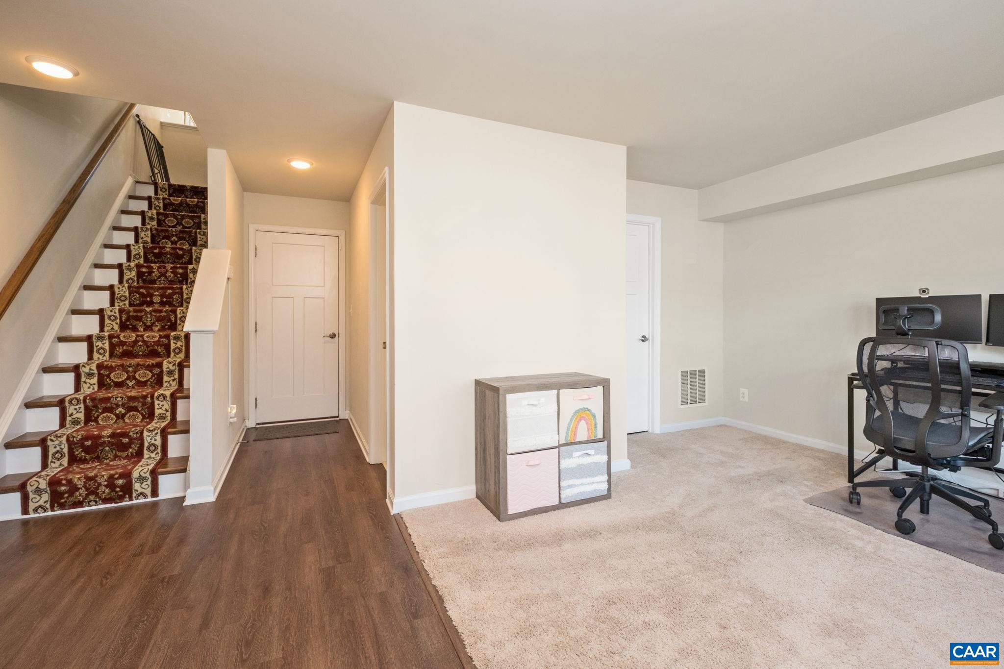 523 CADDY ALLEY, CHARLOTTESVILLE, Virginia 22911, 3 Bedrooms Bedrooms, ,3 BathroomsBathrooms,Residential,523 CADDY ALLEY,675760 MLS # 675760