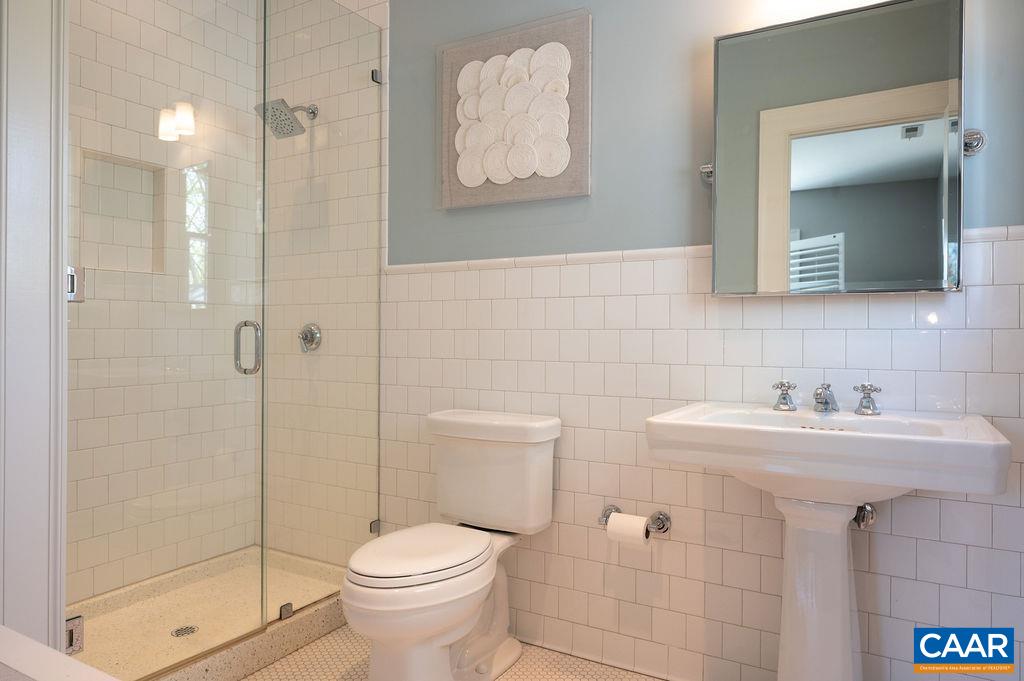 6877 HARVEST FARMS LN, CROZET, Virginia 22932, 4 Bedrooms Bedrooms, ,4 BathroomsBathrooms,Residential,6877 HARVEST FARMS LN,675834 MLS # 675834