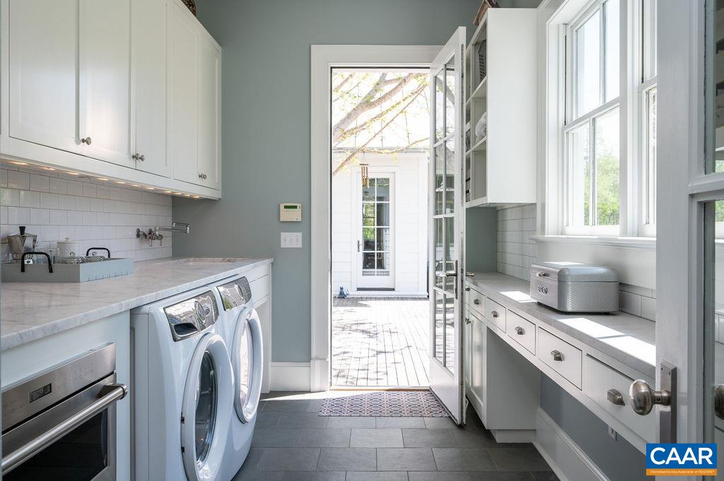 6877 HARVEST FARMS LN, CROZET, Virginia 22932, 4 Bedrooms Bedrooms, ,4 BathroomsBathrooms,Residential,6877 HARVEST FARMS LN,675834 MLS # 675834