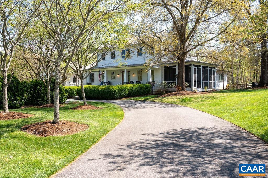 6877 HARVEST FARMS LN, CROZET, Virginia 22932, 4 Bedrooms Bedrooms, ,4 BathroomsBathrooms,Residential,6877 HARVEST FARMS LN,675834 MLS # 675834