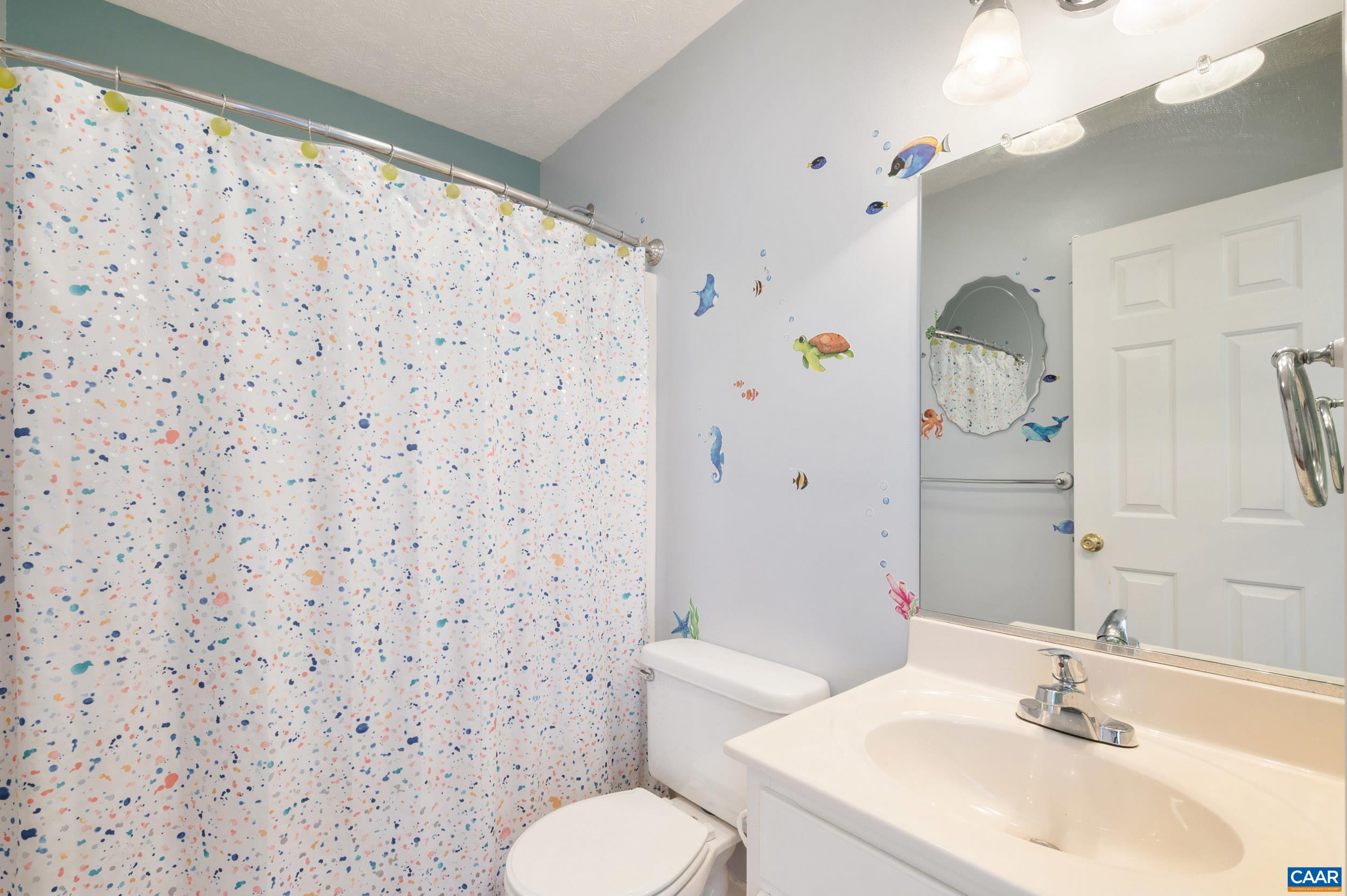 225 MAYFIELD LN, WAYNESBORO, Virginia 22980, 4 Bedrooms Bedrooms, ,3 BathroomsBathrooms,Residential,225 MAYFIELD LN,675855 MLS # 675855