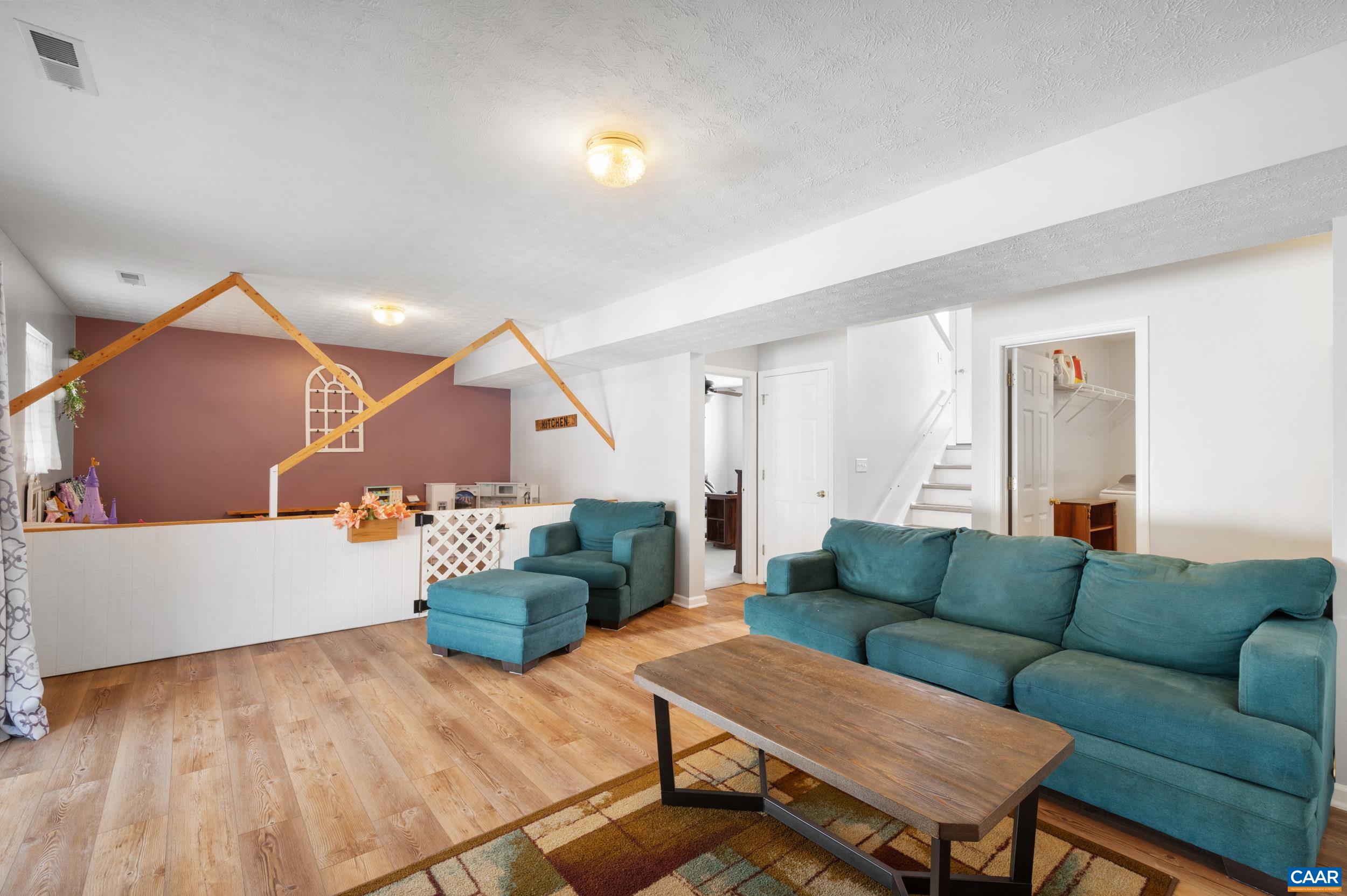 225 MAYFIELD LN, WAYNESBORO, Virginia 22980, 4 Bedrooms Bedrooms, ,3 BathroomsBathrooms,Residential,225 MAYFIELD LN,675855 MLS # 675855