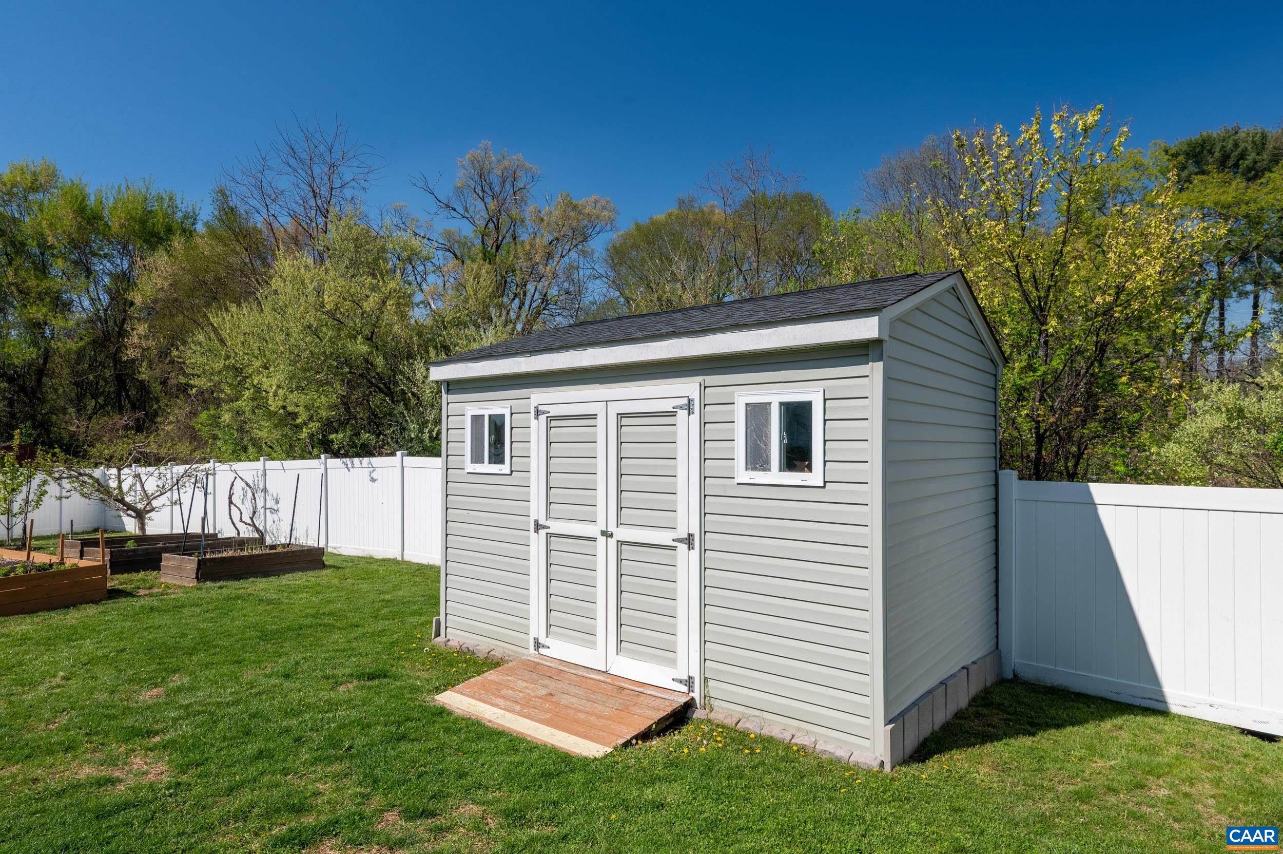 225 MAYFIELD LN, WAYNESBORO, Virginia 22980, 4 Bedrooms Bedrooms, ,3 BathroomsBathrooms,Residential,225 MAYFIELD LN,675855 MLS # 675855