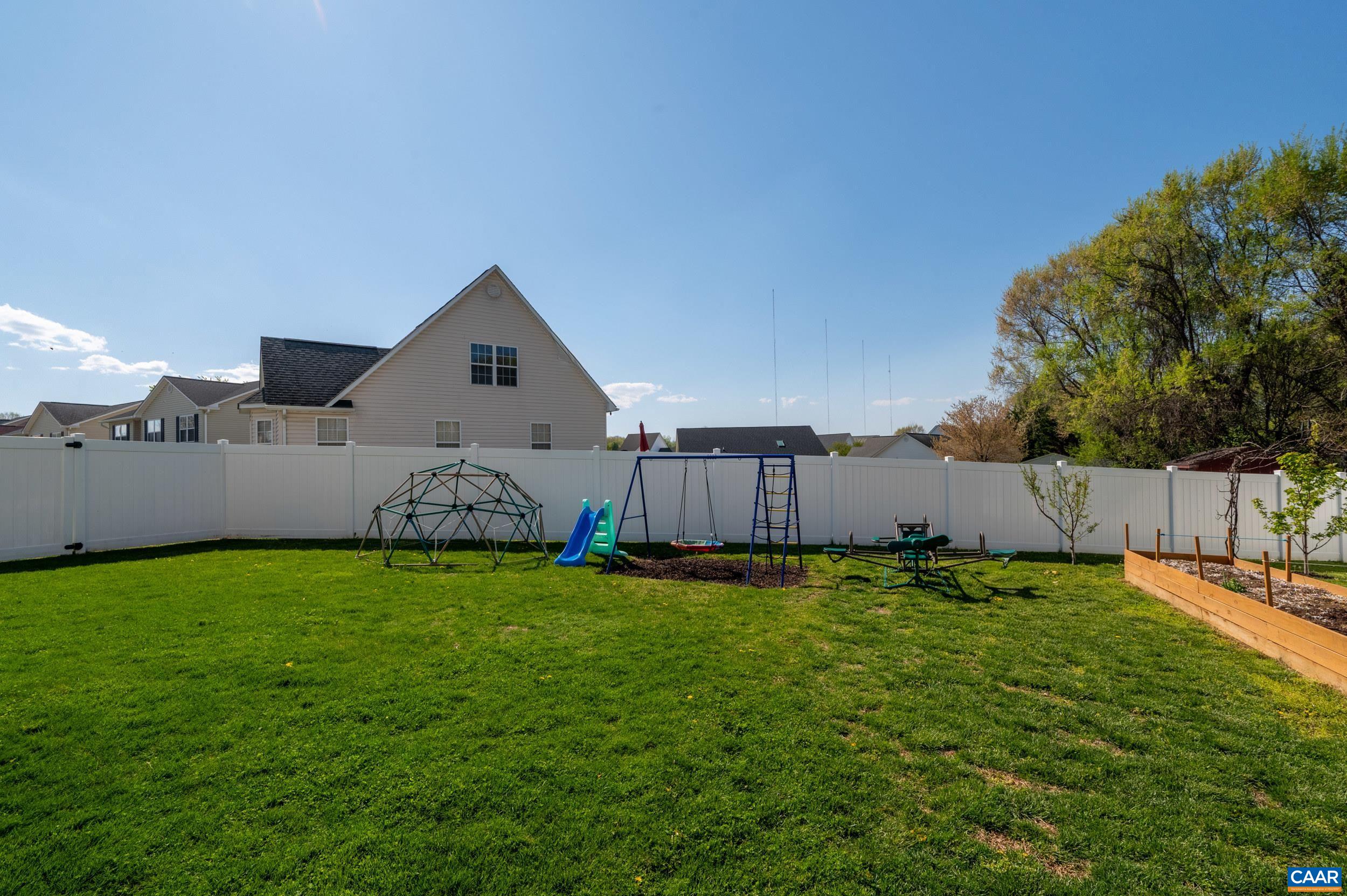 225 MAYFIELD LN, WAYNESBORO, Virginia 22980, 4 Bedrooms Bedrooms, ,3 BathroomsBathrooms,Residential,225 MAYFIELD LN,675855 MLS # 675855