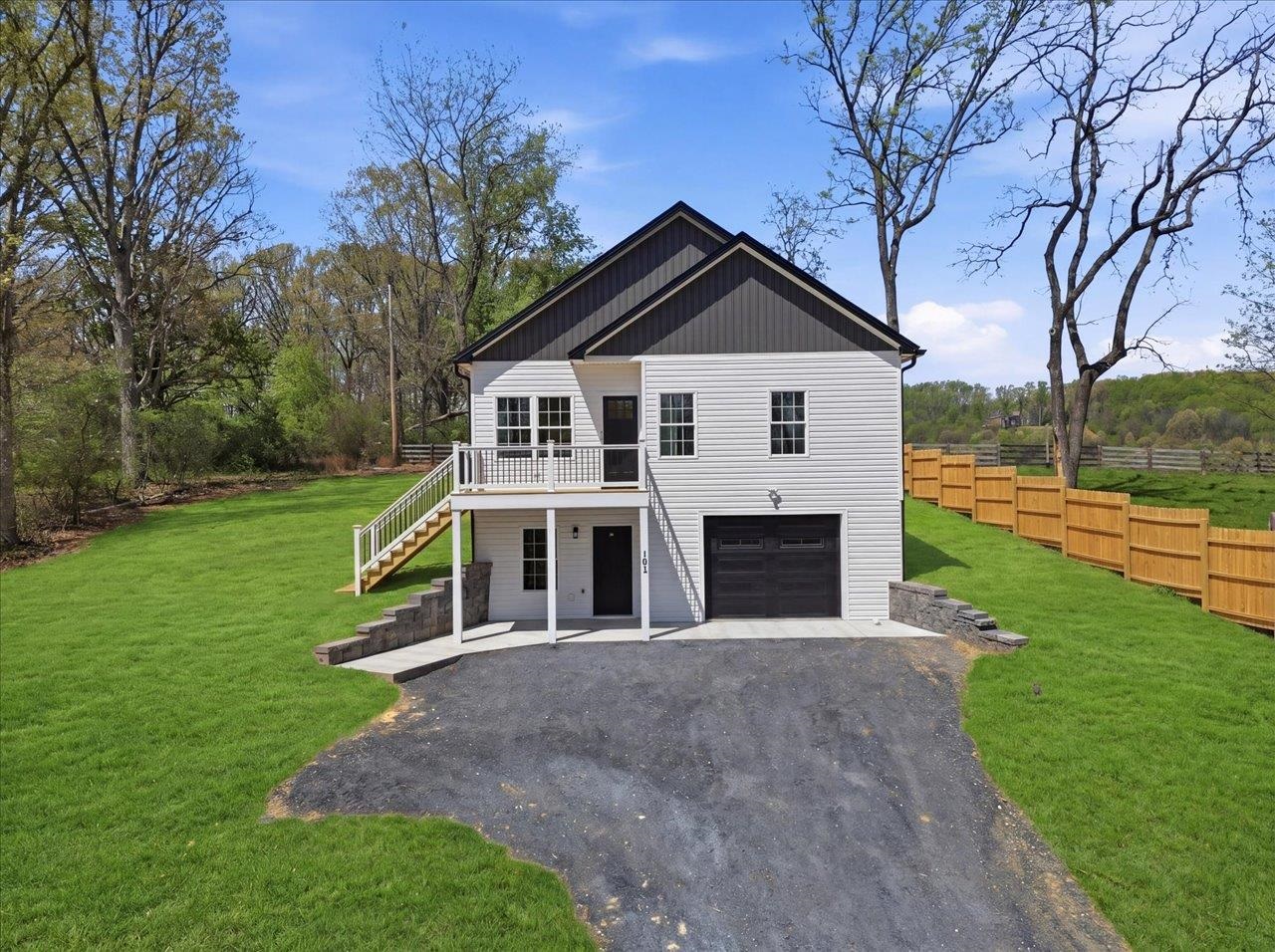 103 HILLTOP TERRACE RD, STAUNTON, Virginia 24401, 4 Bedrooms Bedrooms, ,2 BathroomsBathrooms,Residential,South on Rt 11 turn right on Fleetwood rd. At the,103 HILLTOP TERRACE RD,675856 MLS # 675856