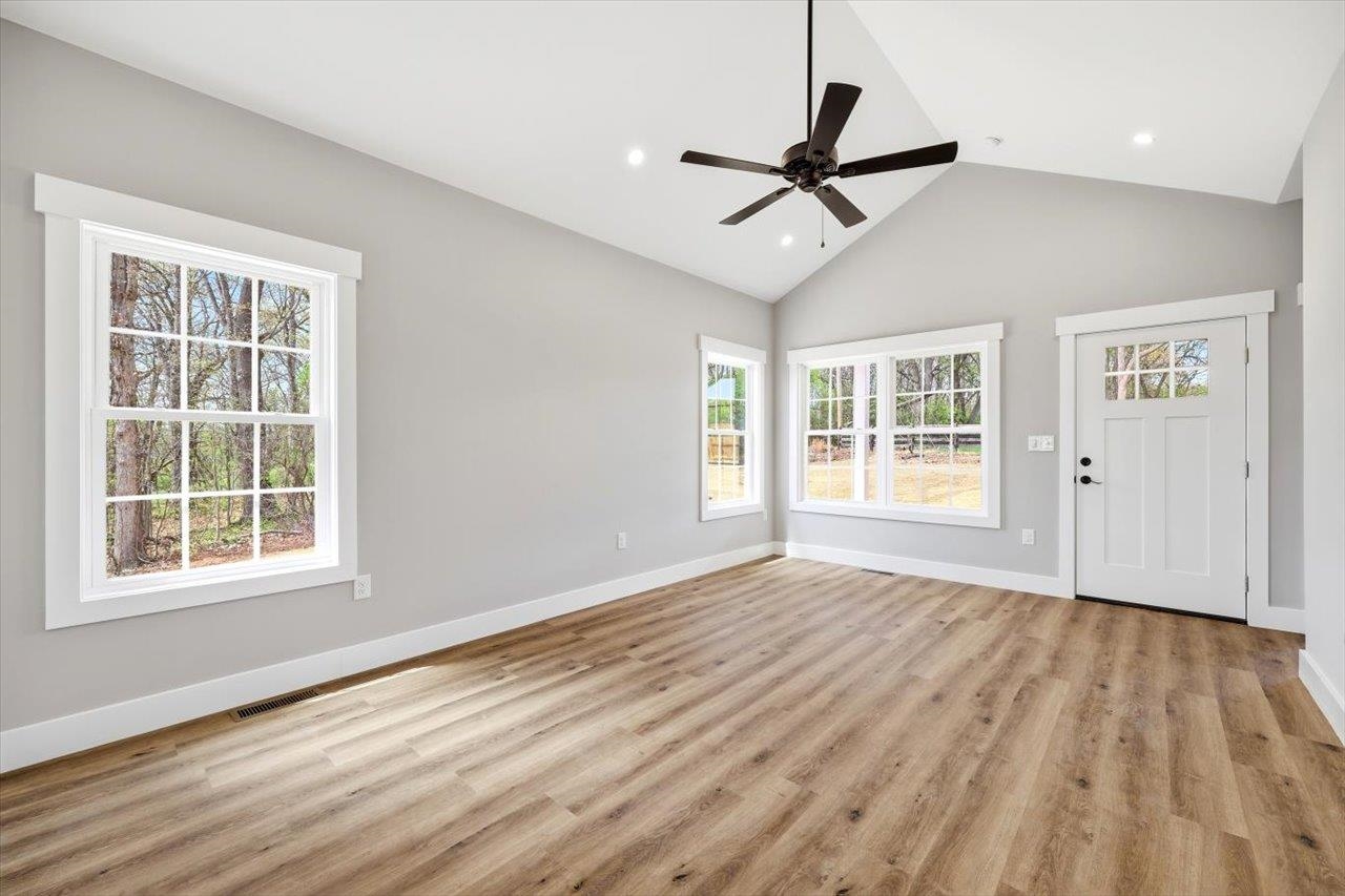 103 HILLTOP TERRACE RD, STAUNTON, Virginia 24401, 4 Bedrooms Bedrooms, ,2 BathroomsBathrooms,Residential,South on Rt 11 turn right on Fleetwood rd. At the,103 HILLTOP TERRACE RD,675856 MLS # 675856