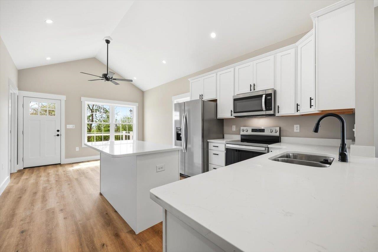 103 HILLTOP TERRACE RD, STAUNTON, Virginia 24401, 4 Bedrooms Bedrooms, ,2 BathroomsBathrooms,Residential,South on Rt 11 turn right on Fleetwood rd. At the,103 HILLTOP TERRACE RD,675856 MLS # 675856