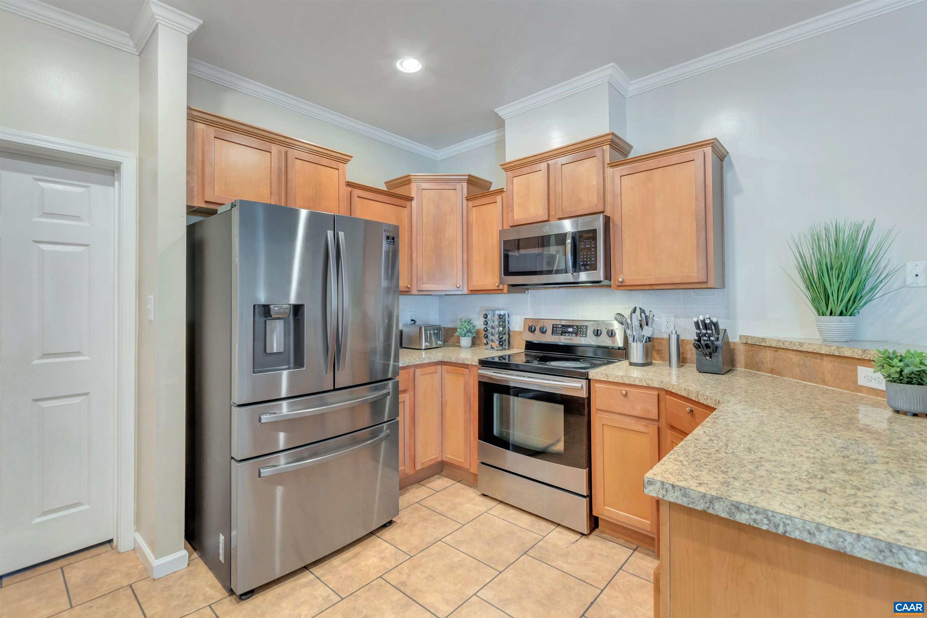 1006 LONG ST, CHARLOTTESVILLE, Virginia 22901, 5 Bedrooms Bedrooms, ,3 BathroomsBathrooms,Residential,1006 LONG ST,675857 MLS # 675857