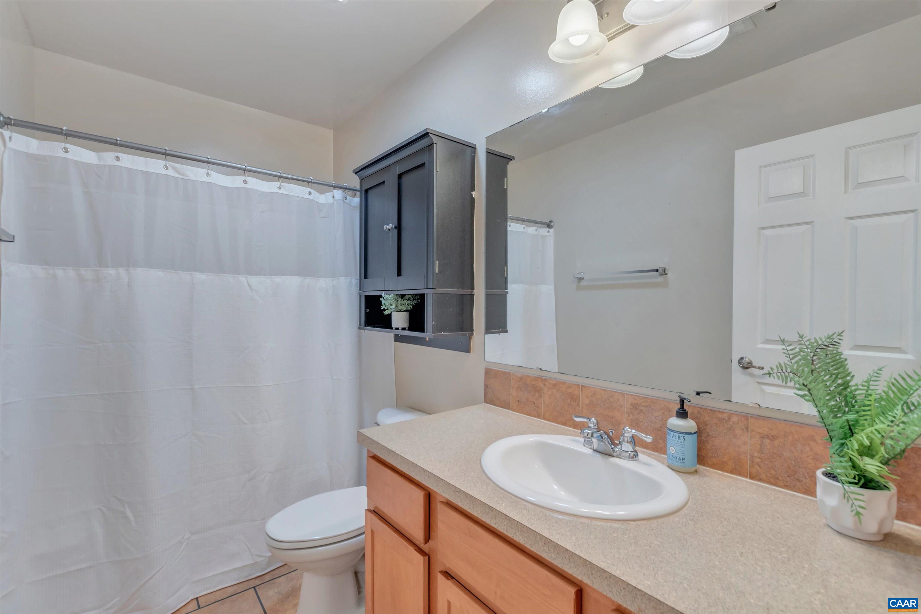 1006 LONG ST, CHARLOTTESVILLE, Virginia 22901, 5 Bedrooms Bedrooms, ,3 BathroomsBathrooms,Residential,1006 LONG ST,675857 MLS # 675857