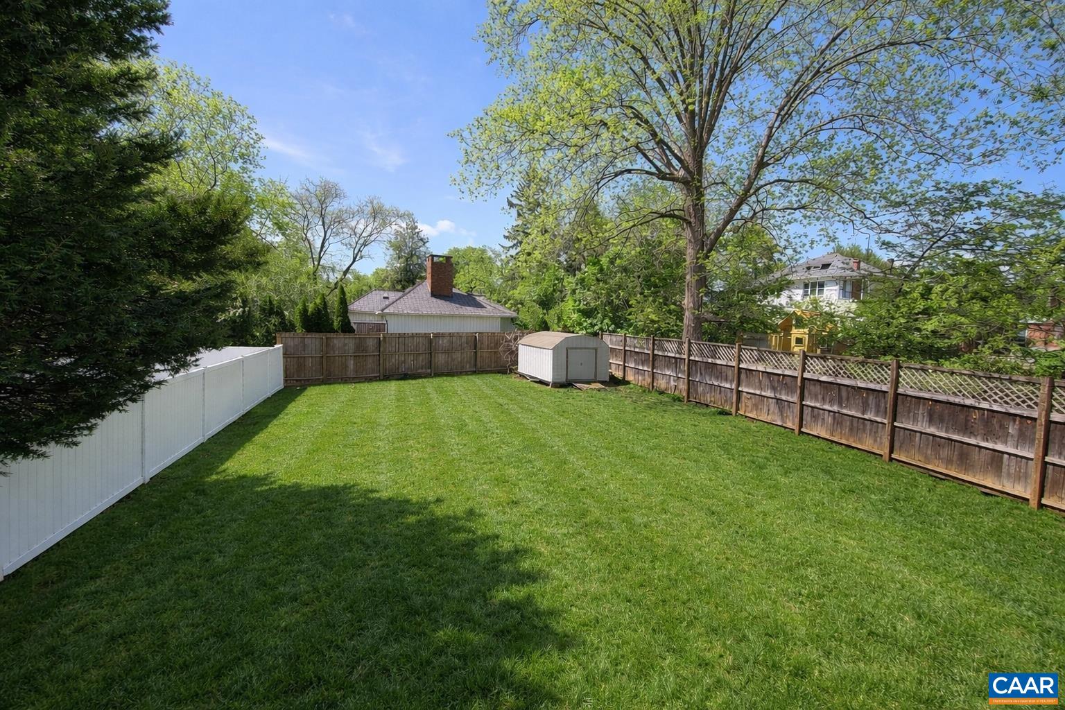 1006 LONG ST, CHARLOTTESVILLE, Virginia 22901, 5 Bedrooms Bedrooms, ,3 BathroomsBathrooms,Residential,1006 LONG ST,675857 MLS # 675857