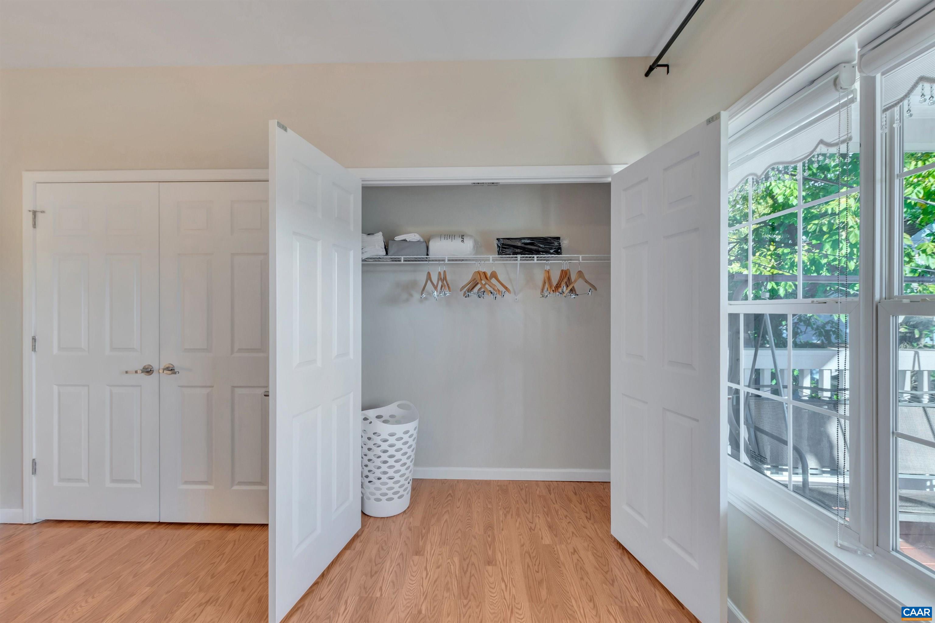 1006 LONG ST, CHARLOTTESVILLE, Virginia 22901, 5 Bedrooms Bedrooms, ,3 BathroomsBathrooms,Residential,1006 LONG ST,675857 MLS # 675857