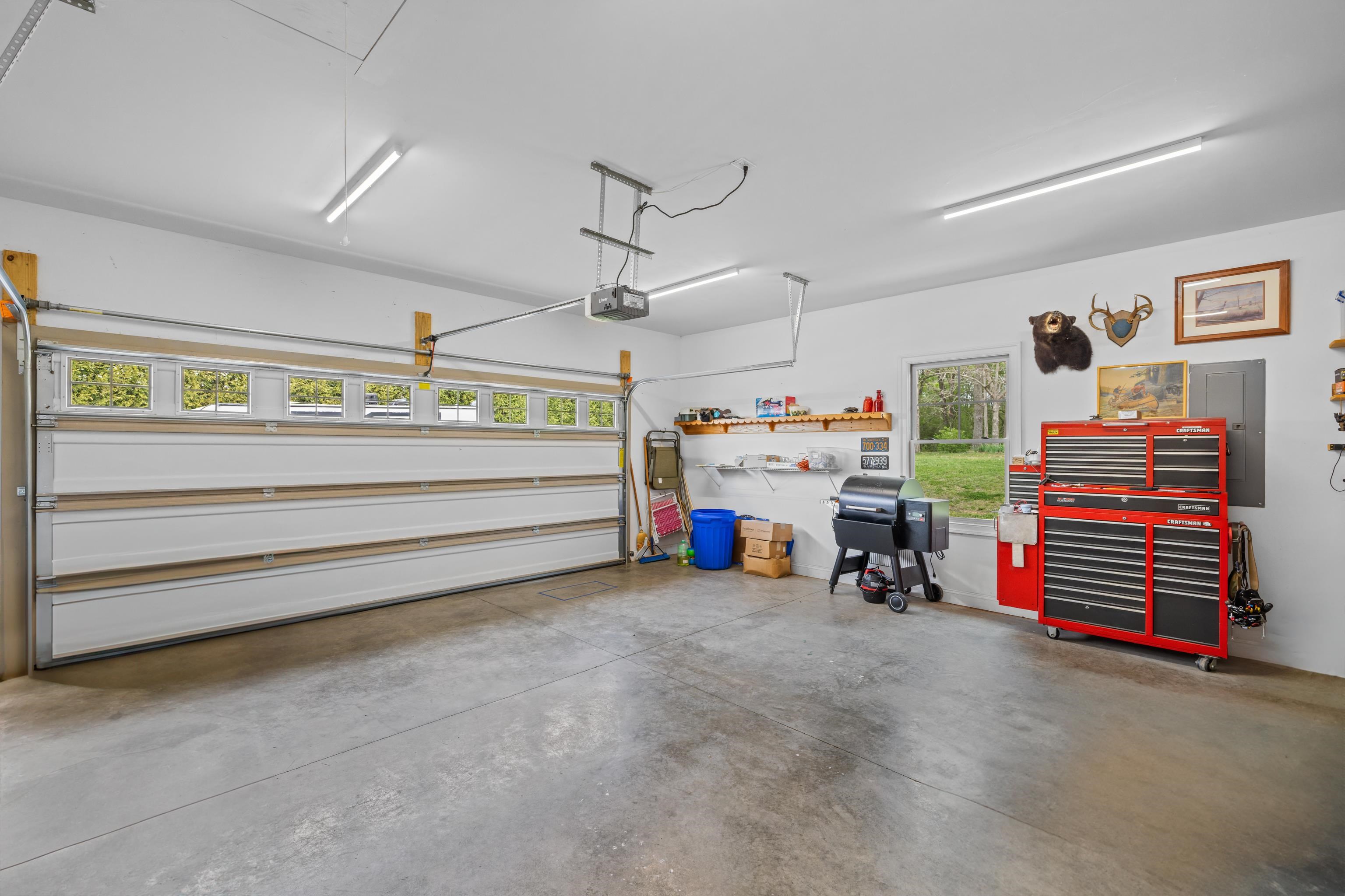 2390 TINKLING SPRING RD, STUARTS DRAFT, Virginia 24477, 3 Bedrooms Bedrooms, ,2 BathroomsBathrooms,Residential,2390 TINKLING SPRING RD,675858 MLS # 675858