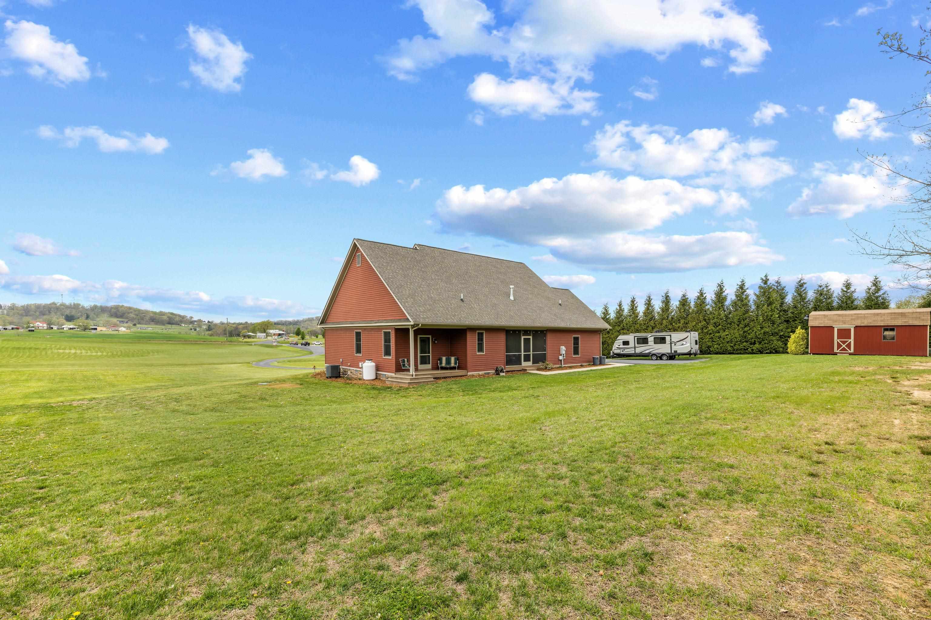 2390 TINKLING SPRING RD, STUARTS DRAFT, Virginia 24477, 3 Bedrooms Bedrooms, ,2 BathroomsBathrooms,Residential,2390 TINKLING SPRING RD,675858 MLS # 675858