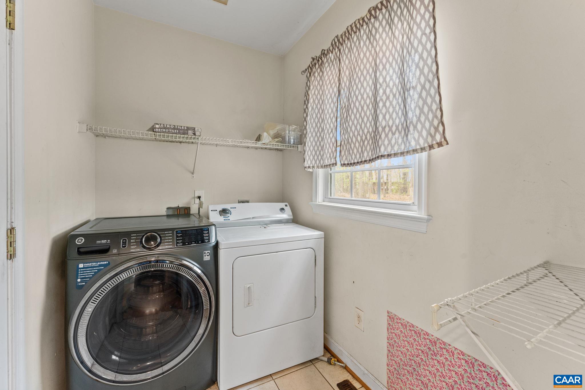 831 JEFFERSON DR, PALMYRA, Virginia 22963, 4 Bedrooms Bedrooms, ,2 BathroomsBathrooms,Residential,831 JEFFERSON DR,675859 MLS # 675859