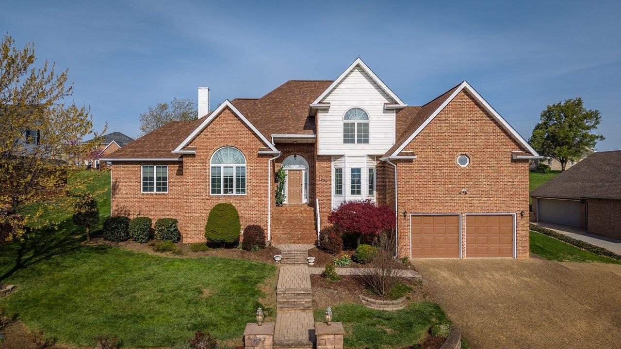 1837 PARK RD, HARRISONBURG, Virginia 22802, 5 Bedrooms Bedrooms, ,3 BathroomsBathrooms,Residential,1837 PARK RD,675862 MLS # 675862