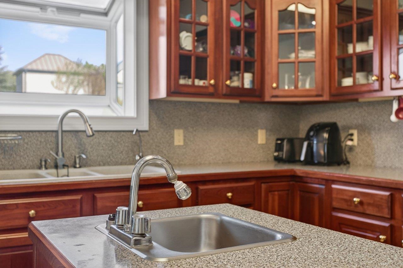 1837 PARK RD, HARRISONBURG, Virginia 22802, 5 Bedrooms Bedrooms, ,3 BathroomsBathrooms,Residential,1837 PARK RD,675862 MLS # 675862