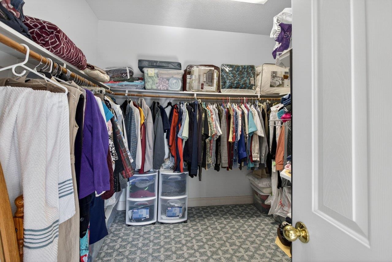 1837 PARK RD, HARRISONBURG, Virginia 22802, 5 Bedrooms Bedrooms, ,3 BathroomsBathrooms,Residential,1837 PARK RD,675862 MLS # 675862