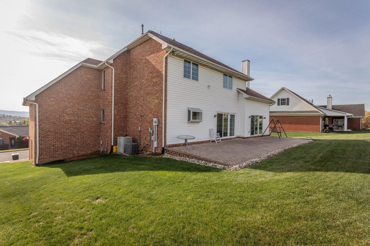 1837 PARK RD, HARRISONBURG, Virginia 22802, 5 Bedrooms Bedrooms, ,3 BathroomsBathrooms,Residential,1837 PARK RD,675862 MLS # 675862