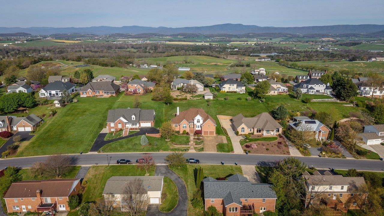 1837 PARK RD, HARRISONBURG, Virginia 22802, 5 Bedrooms Bedrooms, ,3 BathroomsBathrooms,Residential,1837 PARK RD,675862 MLS # 675862