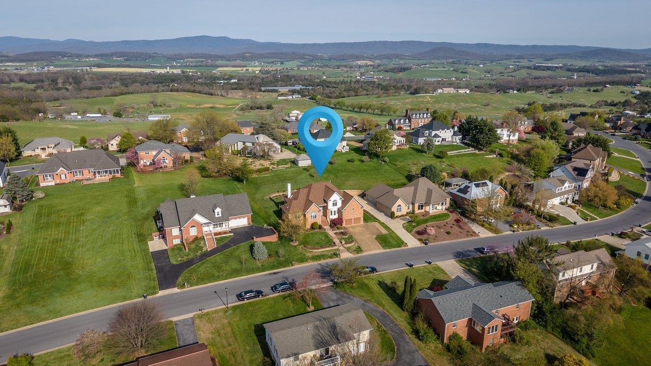 1837 PARK RD, HARRISONBURG, Virginia 22802, 5 Bedrooms Bedrooms, ,3 BathroomsBathrooms,Residential,1837 PARK RD,675862 MLS # 675862