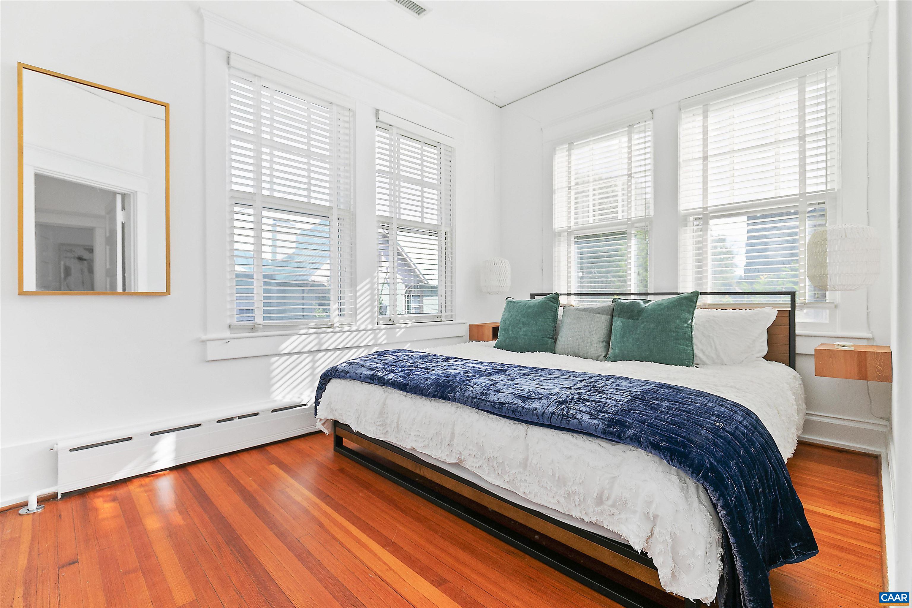 403 ALTAMONT CIR, CHARLOTTESVILLE, Virginia 22902, 4 Bedrooms Bedrooms, ,3 BathroomsBathrooms,Residential,403 ALTAMONT CIR,675864 MLS # 675864