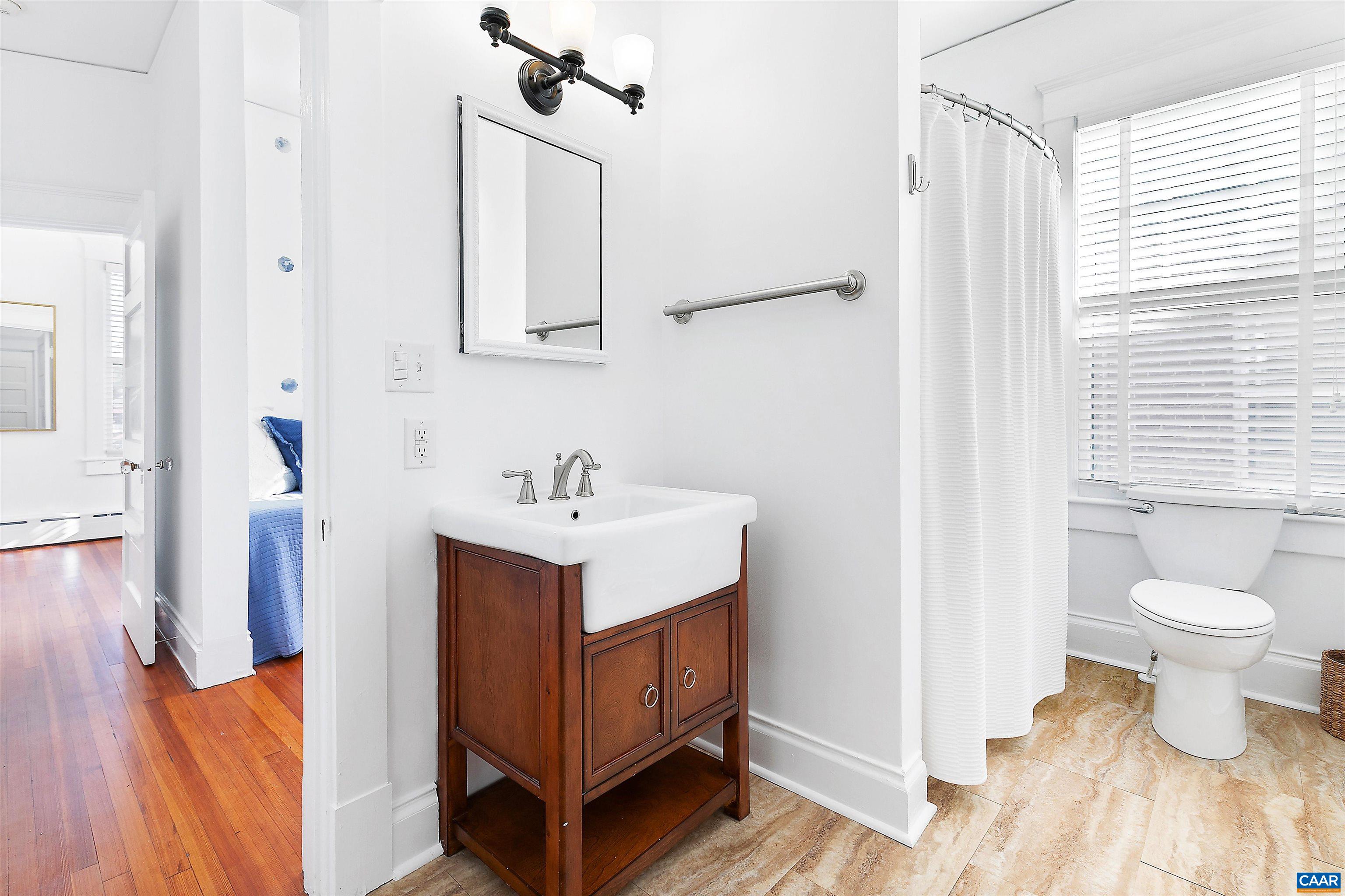 403 ALTAMONT CIR, CHARLOTTESVILLE, Virginia 22902, 4 Bedrooms Bedrooms, ,3 BathroomsBathrooms,Residential,403 ALTAMONT CIR,675864 MLS # 675864