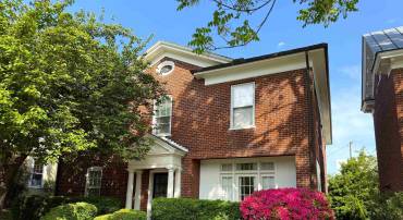 403 ALTAMONT CIR, CHARLOTTESVILLE, Virginia 22902, 4 Bedrooms Bedrooms, ,3 BathroomsBathrooms,Residential,403 ALTAMONT CIR,675864 MLS # 675864