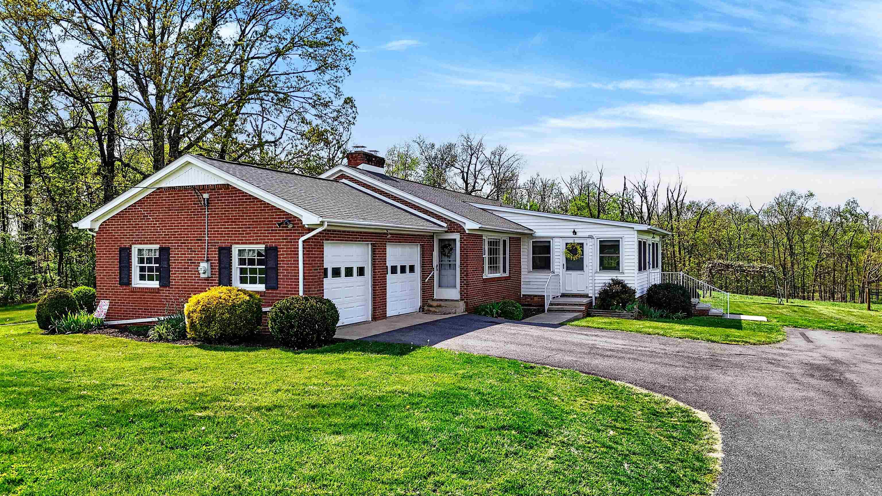 1522 DAM TOWN RD, FORT DEFIANCE, Virginia 24437, 3 Bedrooms Bedrooms, ,2 BathroomsBathrooms,Residential,1522 DAM TOWN RD,675869 MLS # 675869