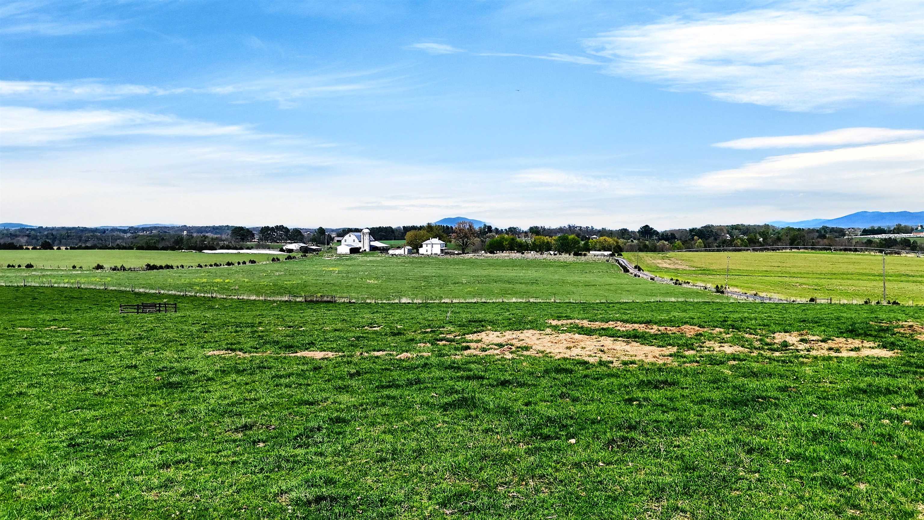 1522 DAM TOWN RD, FORT DEFIANCE, Virginia 24437, 3 Bedrooms Bedrooms, ,2 BathroomsBathrooms,Residential,1522 DAM TOWN RD,675869 MLS # 675869