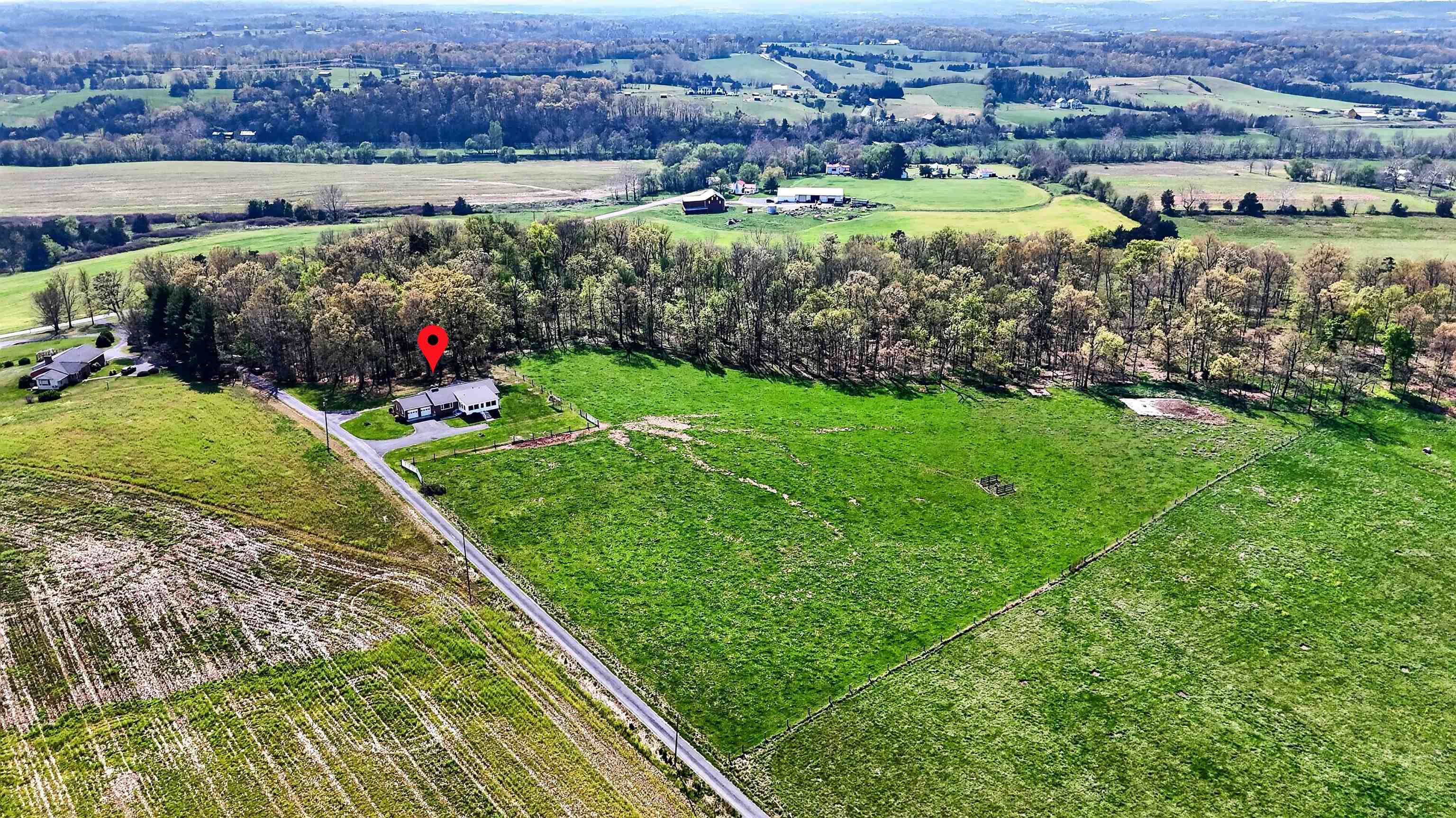 1522 DAM TOWN RD, FORT DEFIANCE, Virginia 24437, 3 Bedrooms Bedrooms, ,2 BathroomsBathrooms,Residential,1522 DAM TOWN RD,675869 MLS # 675869