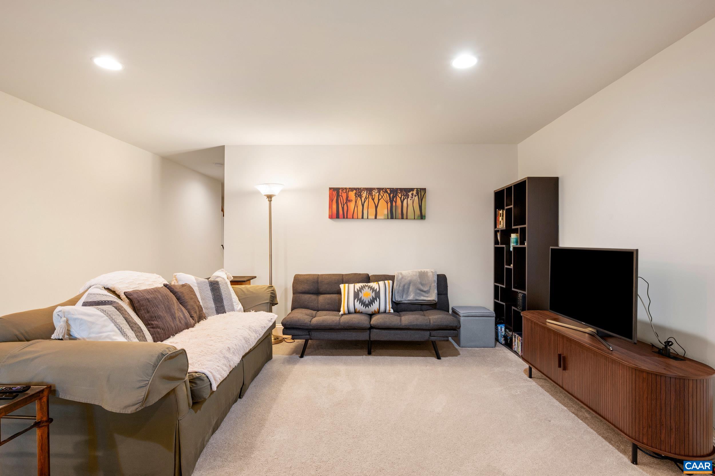 1238 PENFIELD LN, CHARLOTTESVILLE, Virginia 22901, 4 Bedrooms Bedrooms, ,4 BathroomsBathrooms,Residential,1238 PENFIELD LN,675871 MLS # 675871