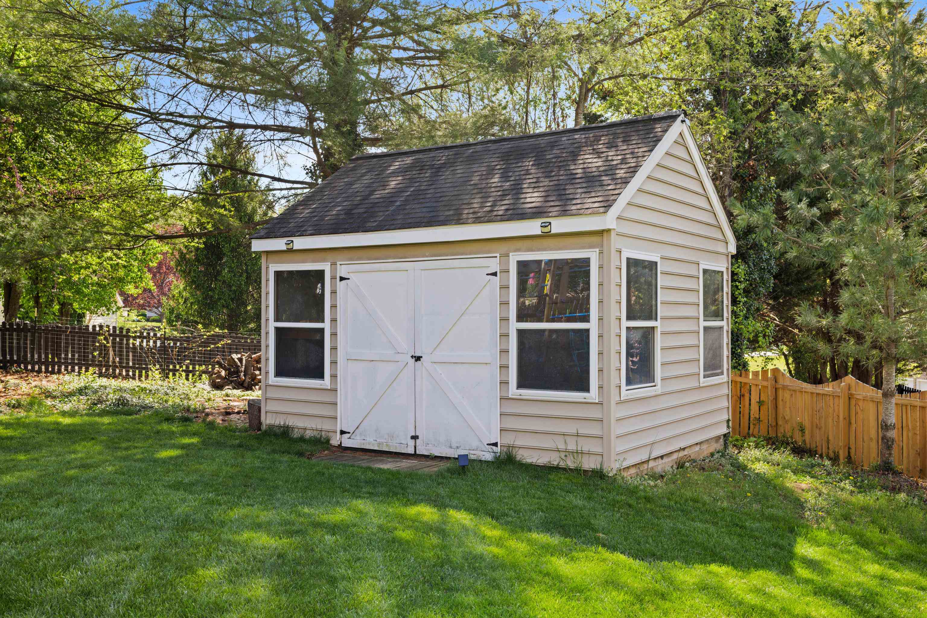 1368 BLUEWATER RD, ROCKINGHAM, Virginia 22801, 4 Bedrooms Bedrooms, ,3 BathroomsBathrooms,Residential,Home Sweet Home,1368 BLUEWATER RD,675875 MLS # 675875