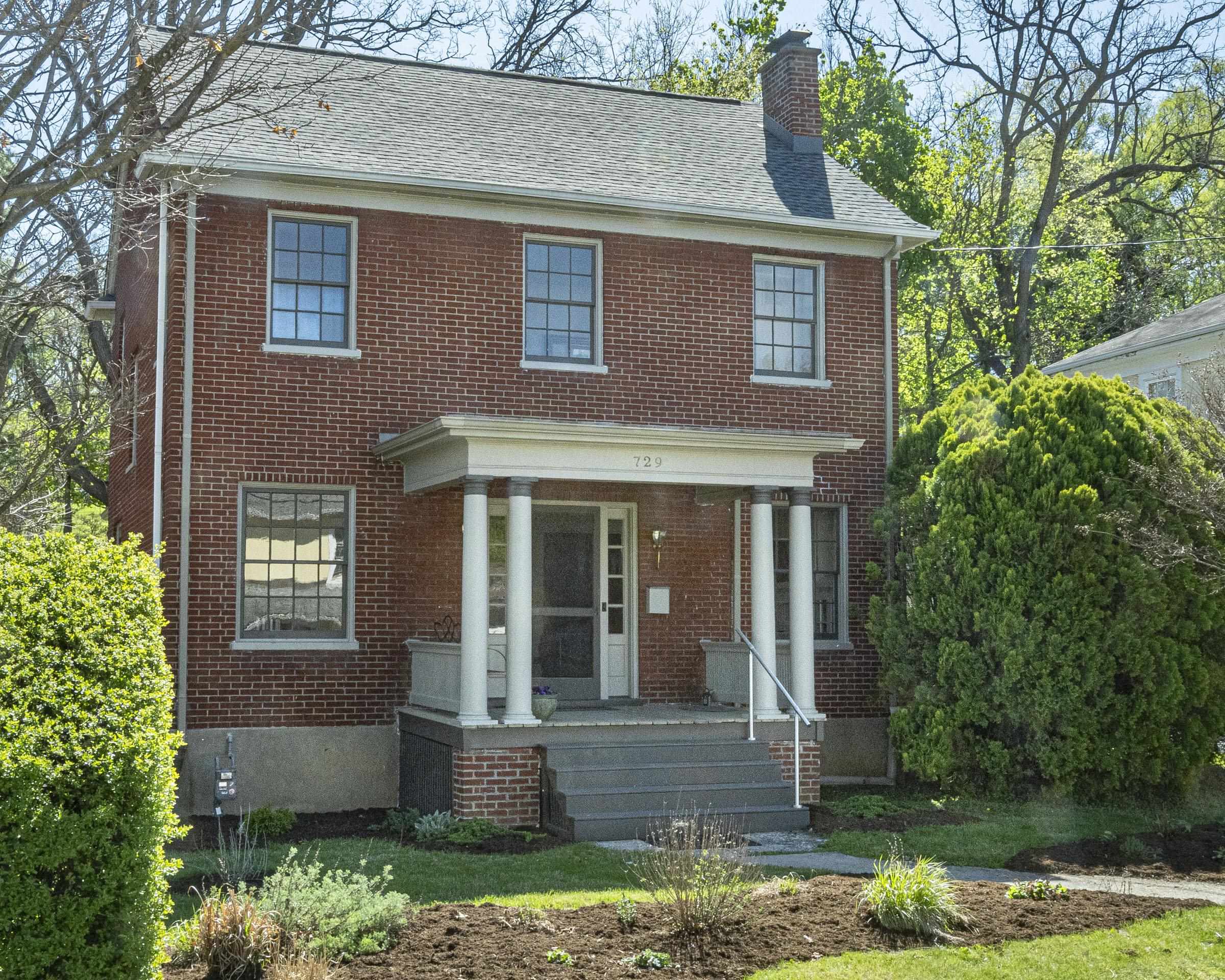 729 SELMA BLVD, STAUNTON, Virginia 24401, 4 Bedrooms Bedrooms, ,3 BathroomsBathrooms,Residential,729 SELMA BLVD,675877 MLS # 675877