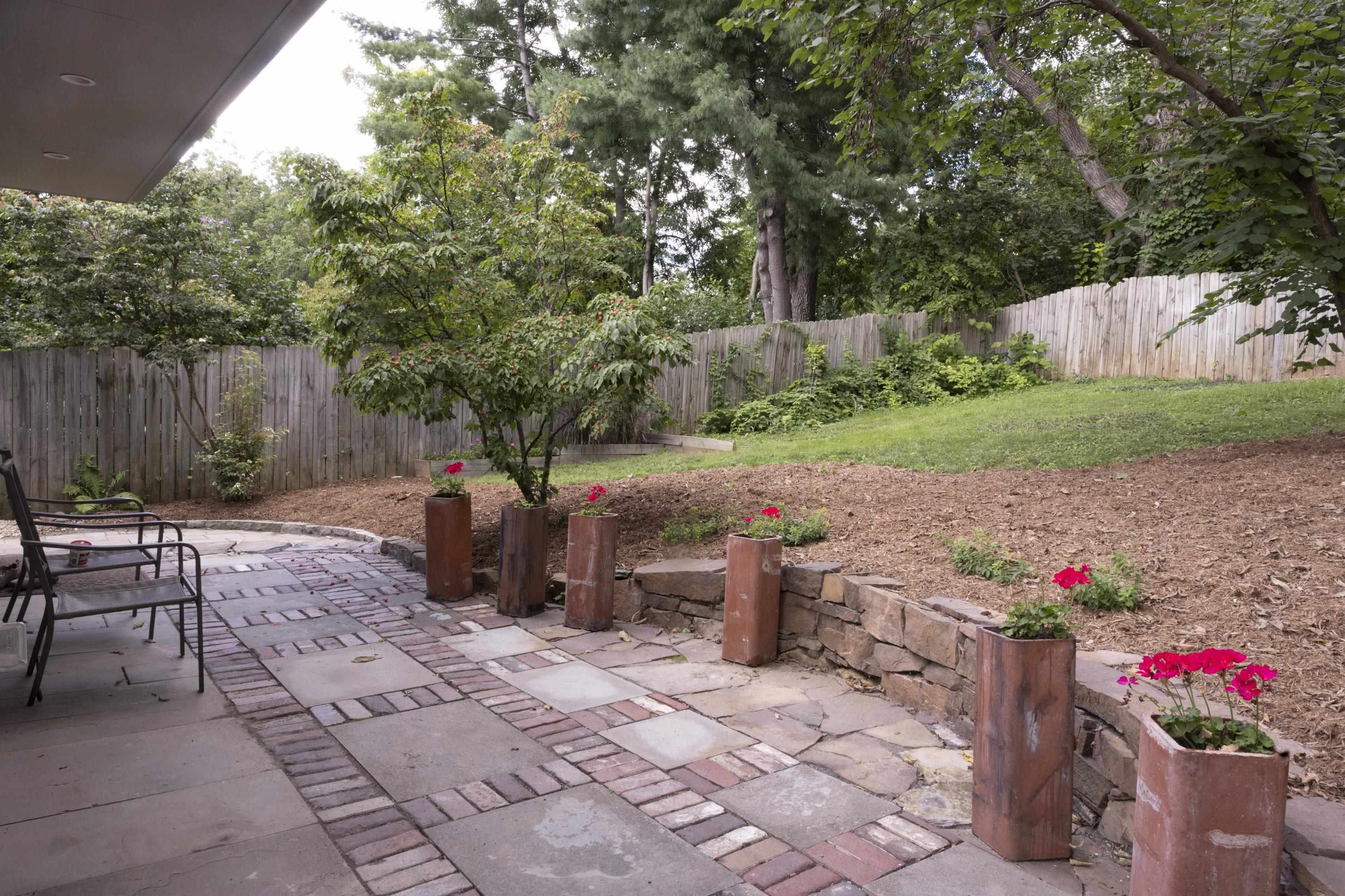 729 SELMA BLVD, STAUNTON, Virginia 24401, 4 Bedrooms Bedrooms, ,3 BathroomsBathrooms,Residential,729 SELMA BLVD,675877 MLS # 675877