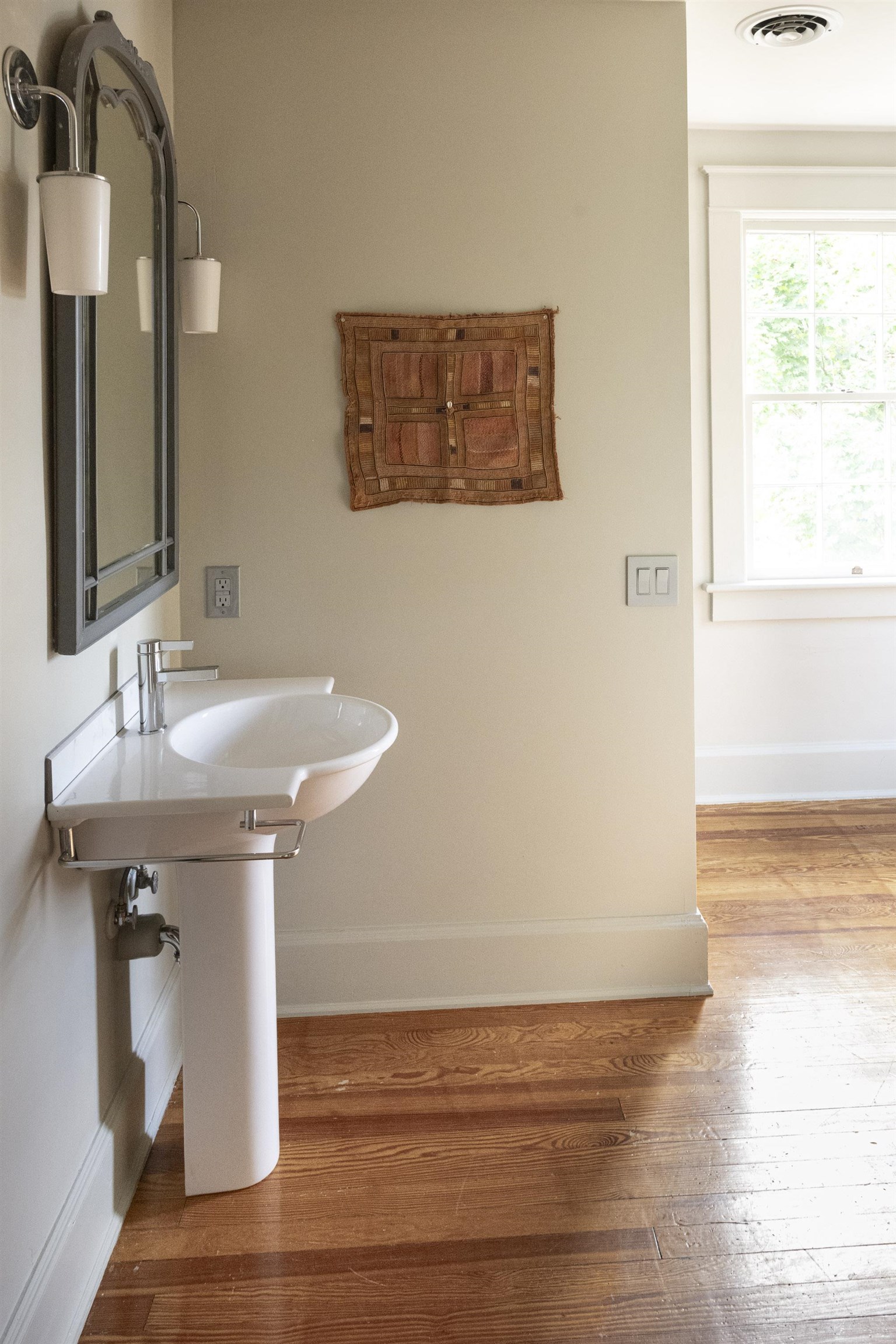 729 SELMA BLVD, STAUNTON, Virginia 24401, 4 Bedrooms Bedrooms, ,3 BathroomsBathrooms,Residential,729 SELMA BLVD,675877 MLS # 675877