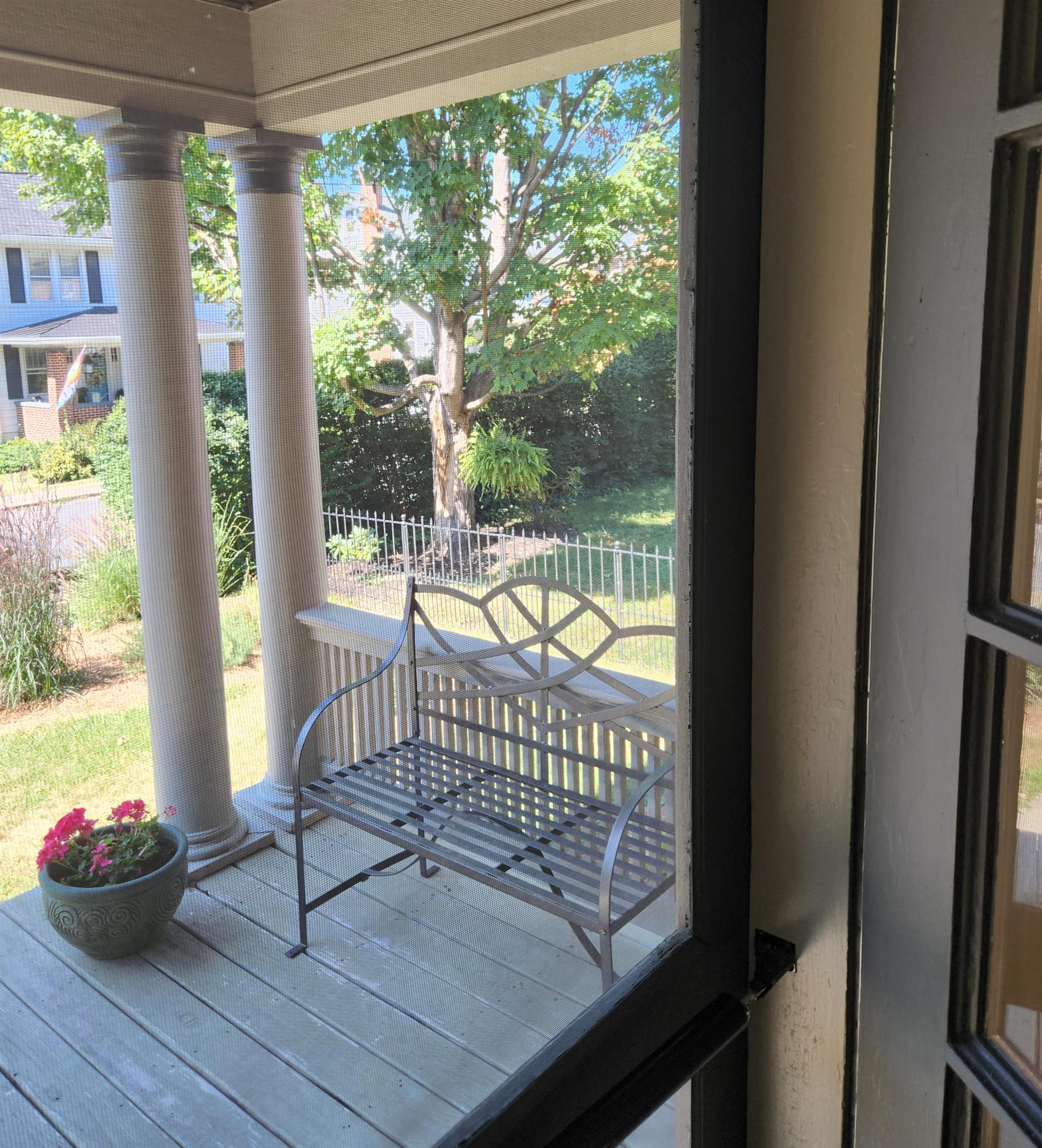 729 SELMA BLVD, STAUNTON, Virginia 24401, 4 Bedrooms Bedrooms, ,3 BathroomsBathrooms,Residential,729 SELMA BLVD,675877 MLS # 675877