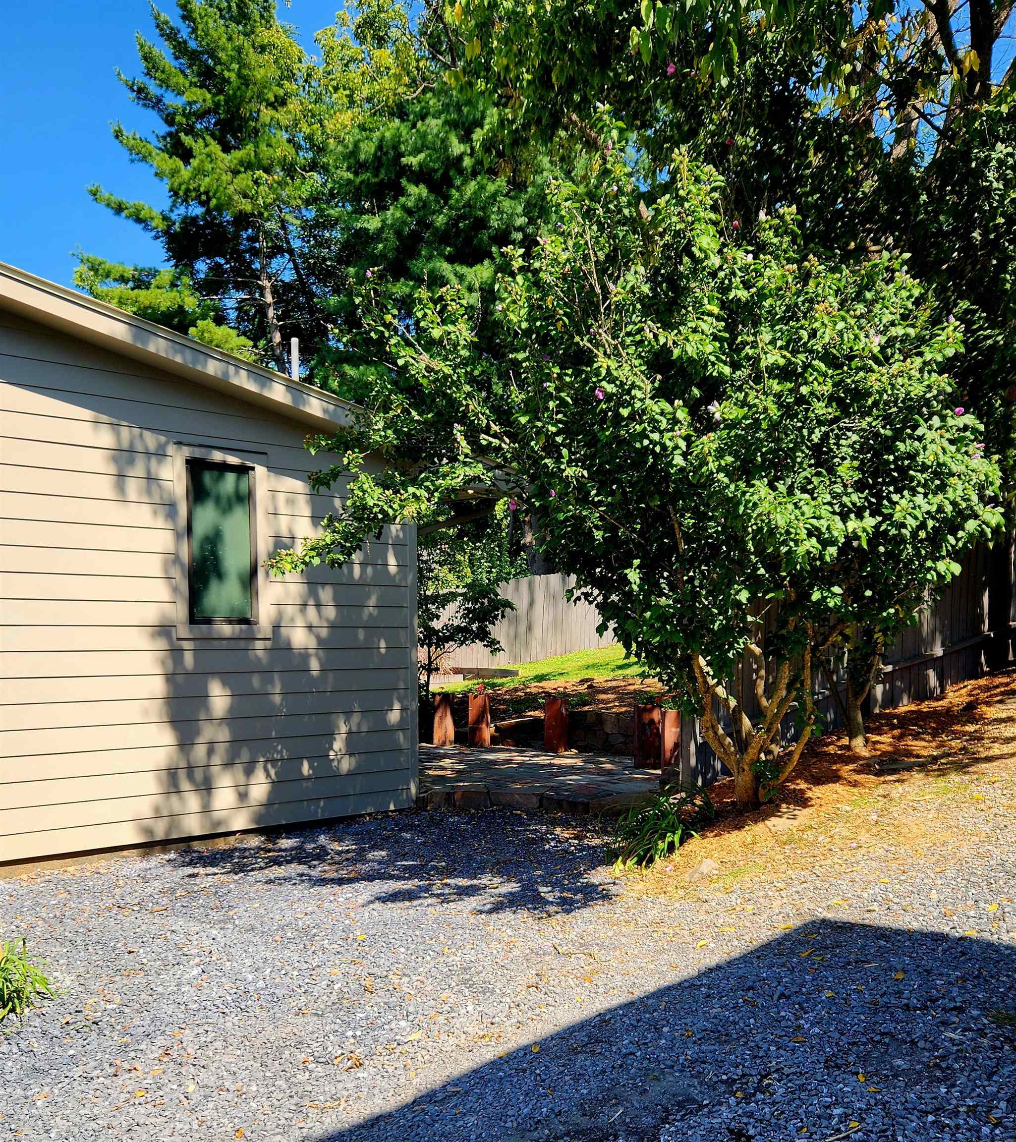 729 SELMA BLVD, STAUNTON, Virginia 24401, 4 Bedrooms Bedrooms, ,3 BathroomsBathrooms,Residential,729 SELMA BLVD,675877 MLS # 675877