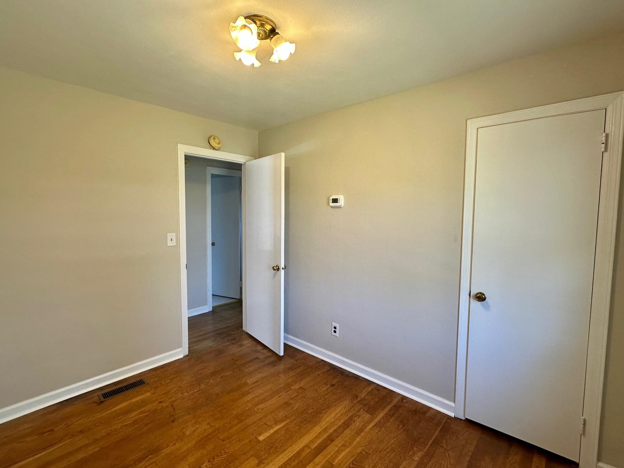 2403 PARK HILL RD, STAUNTON, Virginia 24401, 3 Bedrooms Bedrooms, ,1 BathroomBathrooms,Residential,2403 PARK HILL RD,675883 MLS # 675883