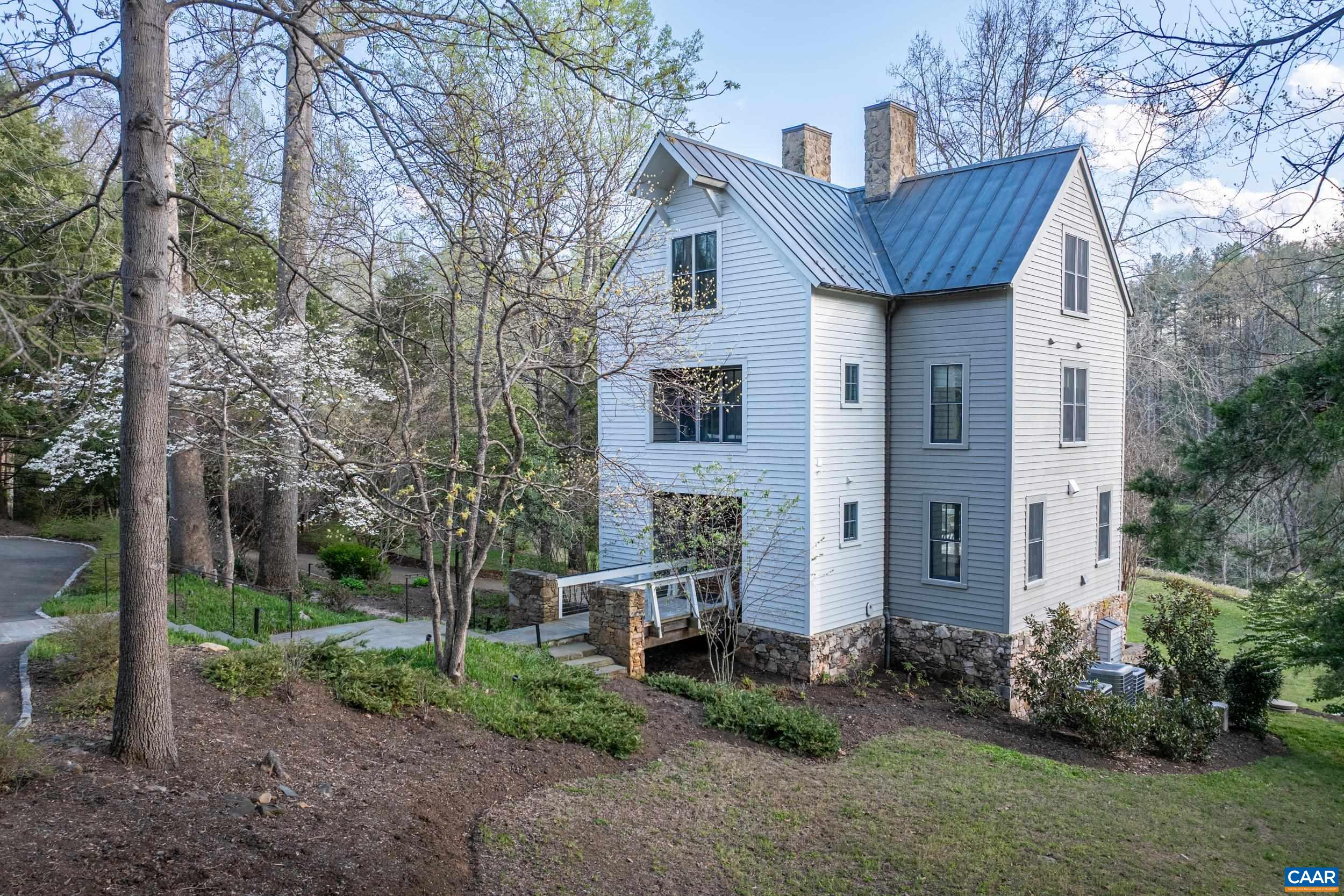 1500 LONDON RD, CHARLOTTESVILLE, Virginia 22901, 4 Bedrooms Bedrooms, ,3 BathroomsBathrooms,Residential,1500 LONDON RD,675887 MLS # 675887