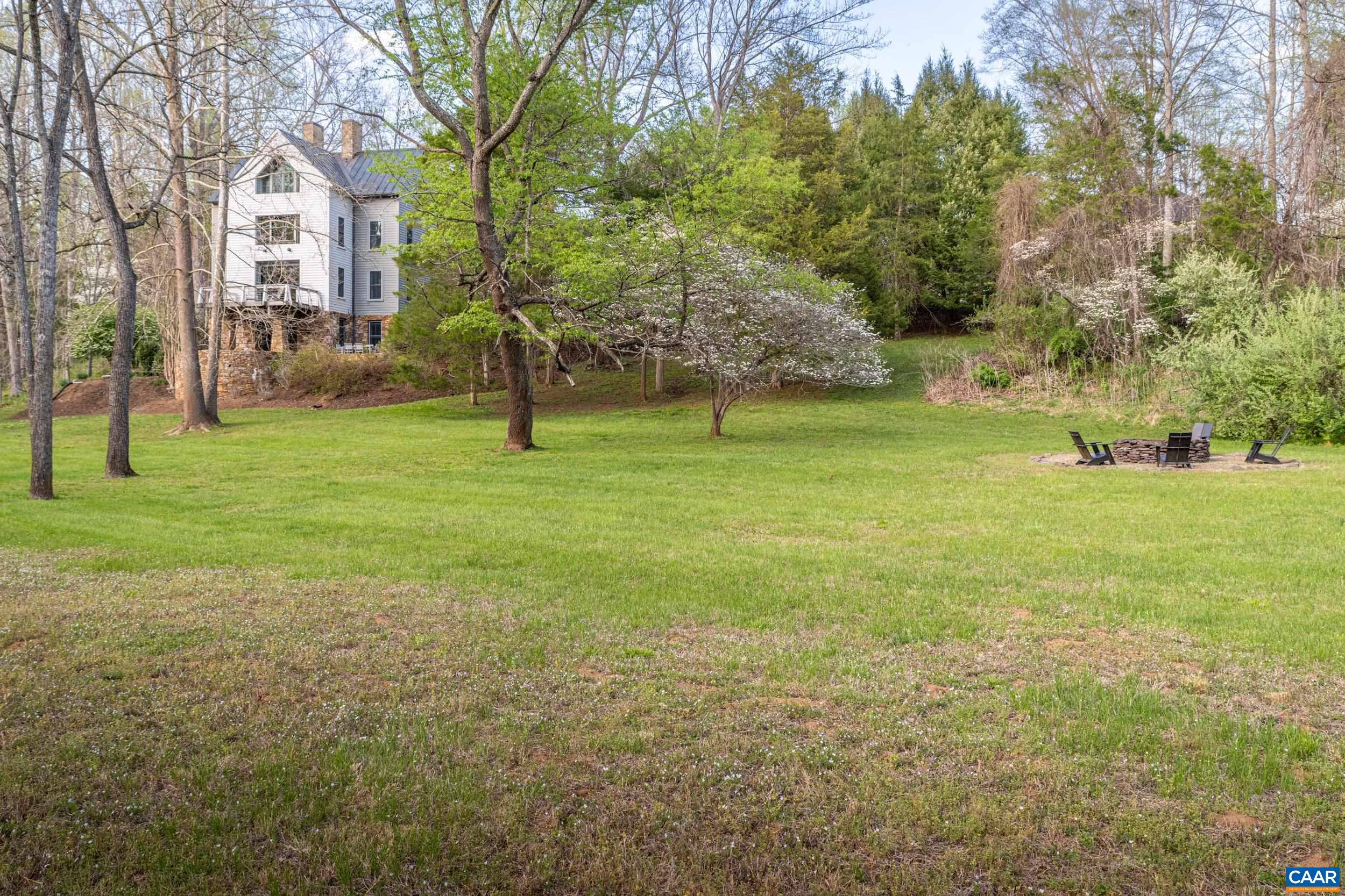 1500 LONDON RD, CHARLOTTESVILLE, Virginia 22901, 4 Bedrooms Bedrooms, ,3 BathroomsBathrooms,Residential,1500 LONDON RD,675887 MLS # 675887