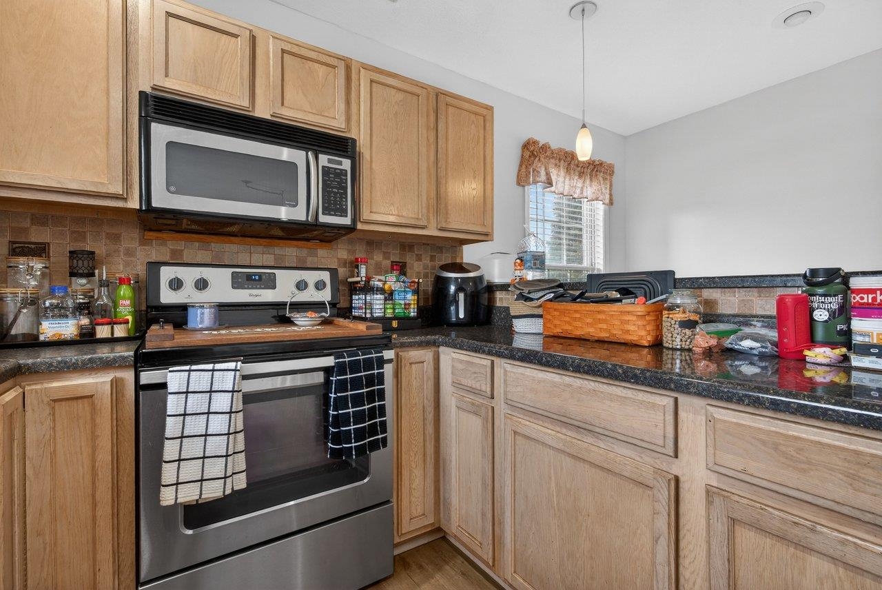 223 ASPEN AVE, GROTTOES, Virginia 24441, 3 Bedrooms Bedrooms, ,2 BathroomsBathrooms,Residential,223 ASPEN AVE,675893 MLS # 675893